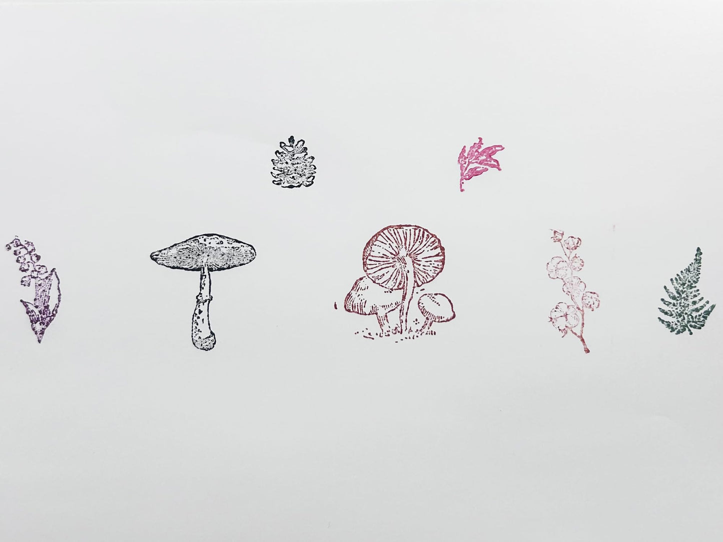 7Pcs Wooden Mounted Rubber Stamps Plant and Flower Decorative Retro Wood Rubber Stamp Set for Art and Craft Journals DIY Card Making Scrapbooking