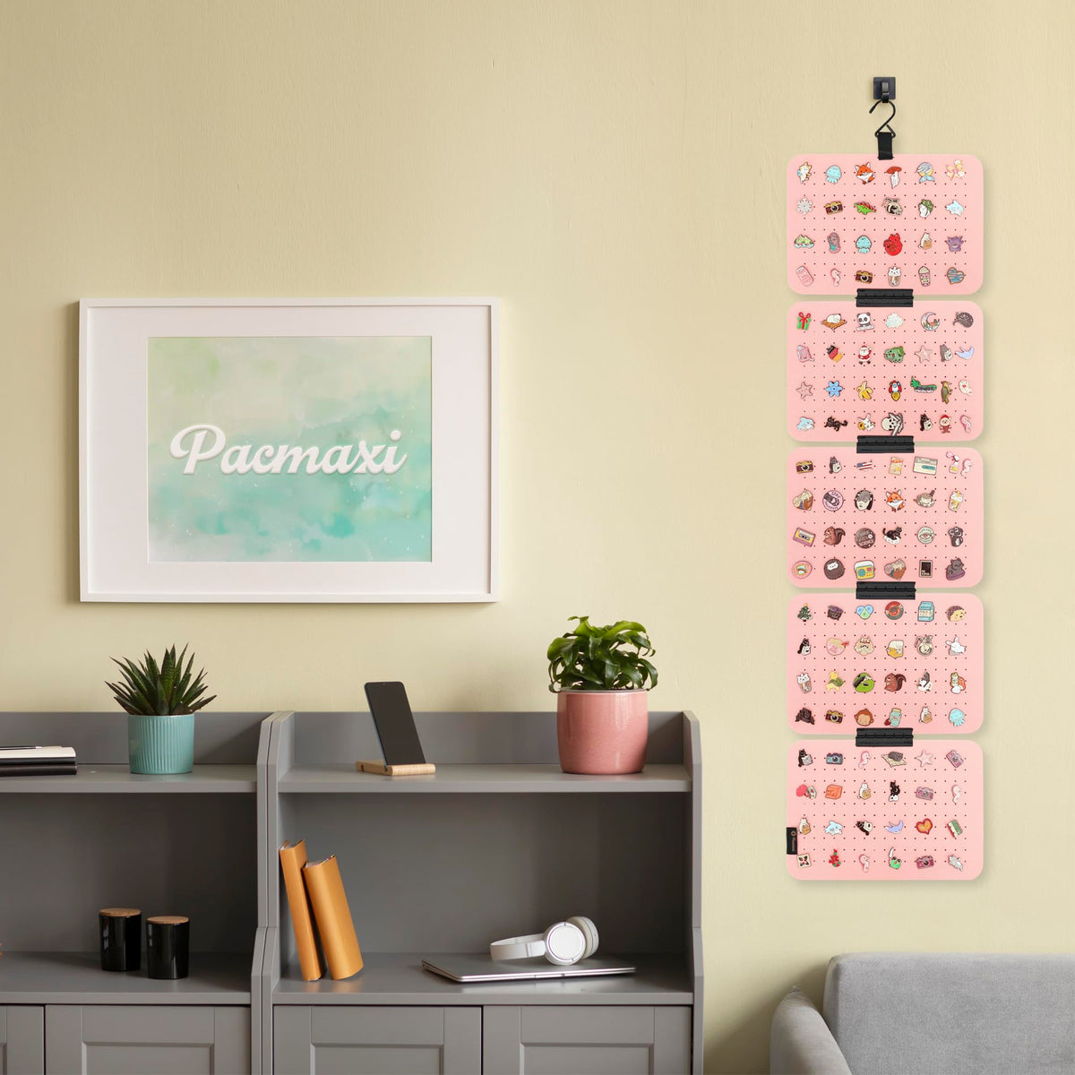 PACMAXI Hanging Enamel Lapel Pin Display Panels Organizer With 5 Loose-leaf Board Pieces, Brooch Pin Enamel Pin Display Pages, Badge Collection Display Holder Holds At Least 120 Pins. (Pink)