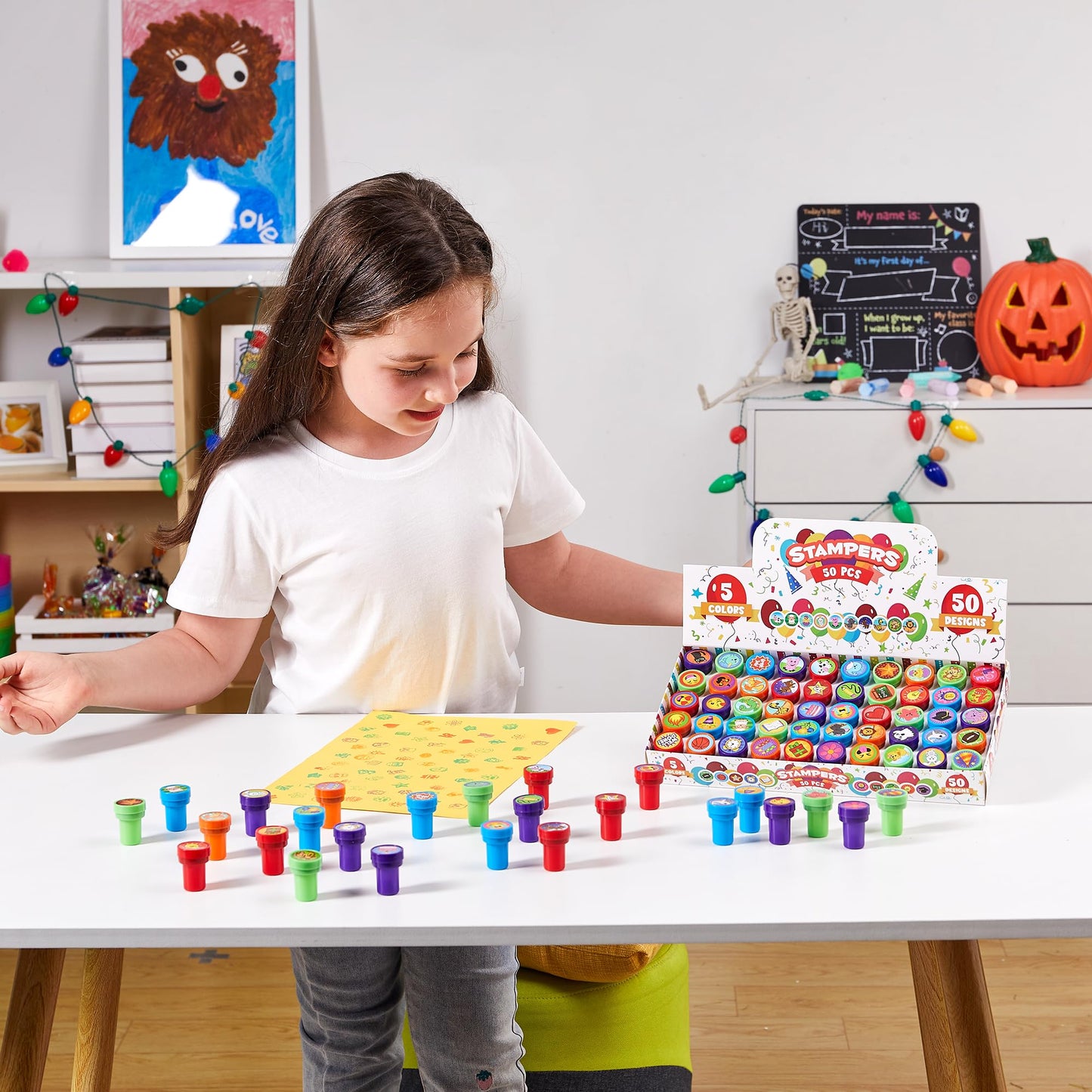 JOYIN 50 Pcs Assorted Stamps for Kids - Self-Ink Stamps with 50 Designs for Birthday Party Favor, Carnival Prizes, School Stampers, Goodie Bag, Classroom Treasure Box Toys (Zoo, Holiday Stampers)