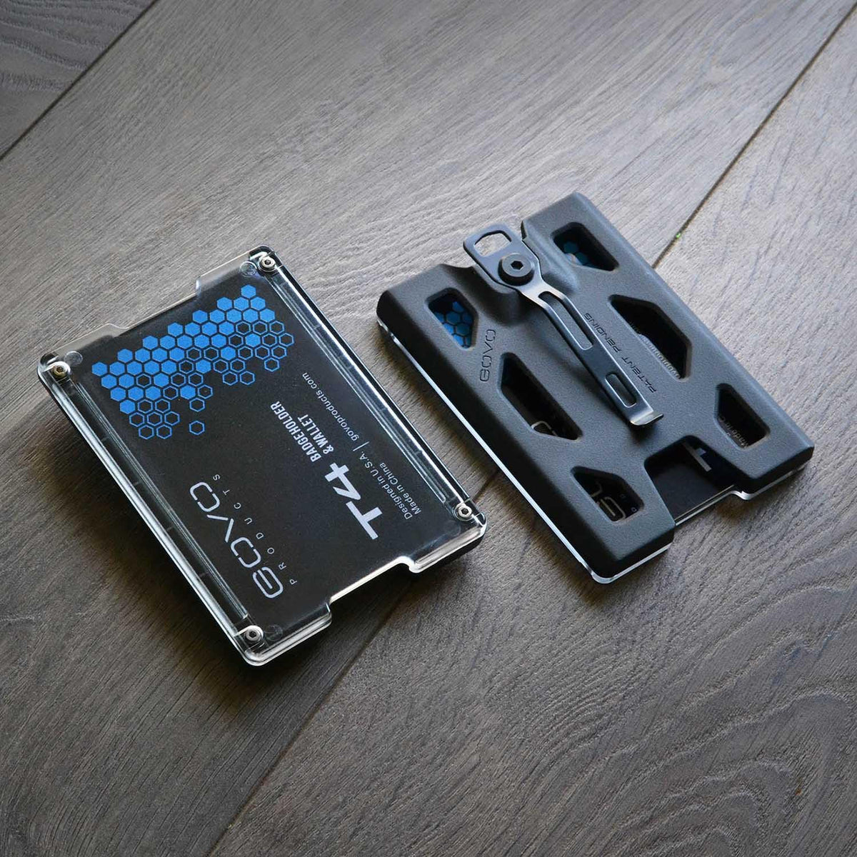 GOVO T4 Badge Holder/Wallet - Durable Polycarbonate ID/Credit Holder with Metal Clip and 4 Cards Slot (Holds 1to 4 Cards) Black