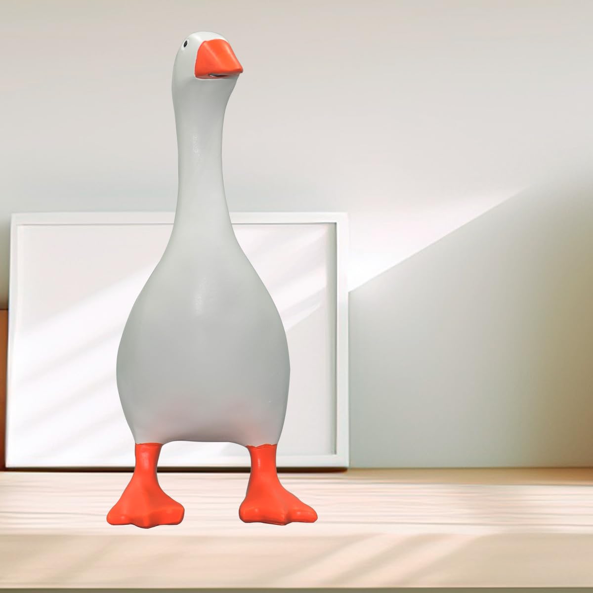 Gladyell Magnetic Goose Key Holder Cute Home Decor Statue,Office Table Desk Decor Resin Goose Duck Statue Sculpture,Tool Holder Home Decoration，Bedroom Decor Housewarming Gift