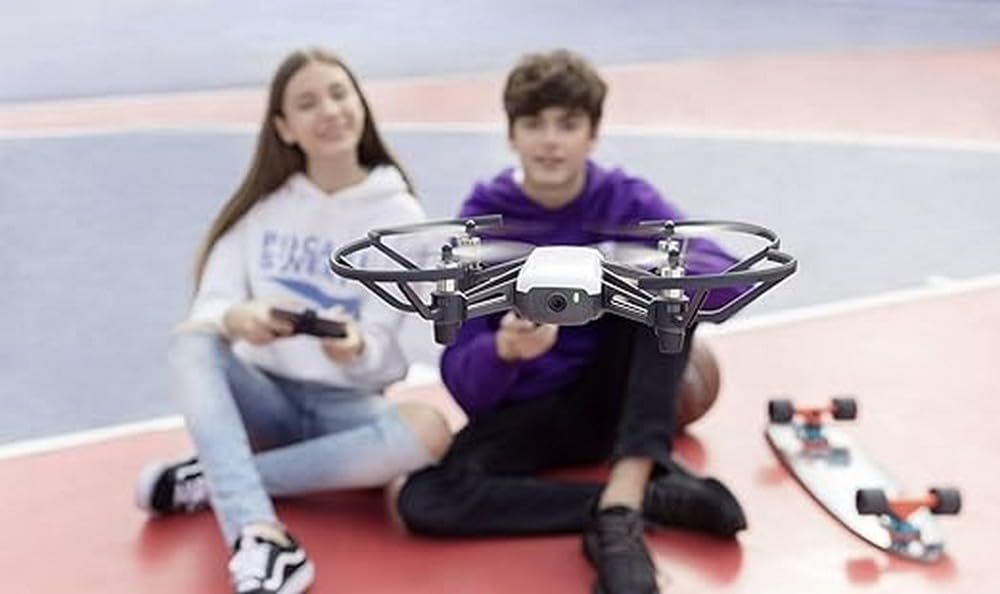 DJI Tello Drone with 720P Camera EZ Shots - 13 Minutes Flight time - 8D Stunts - pre-Order