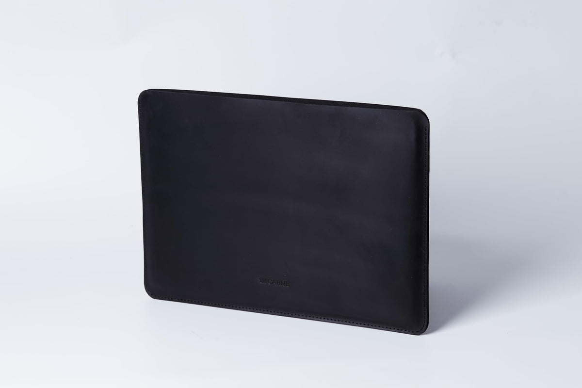Black Leather Laptop Case Made for 15in MacBook Air Sleeve - Carrying Protective Sleeves Compatible with MacBook Air 15" M2 M3 M4 A2941 А3114 A3241 2022 2023 2024 2025, Genuine Vintage Leather, Black