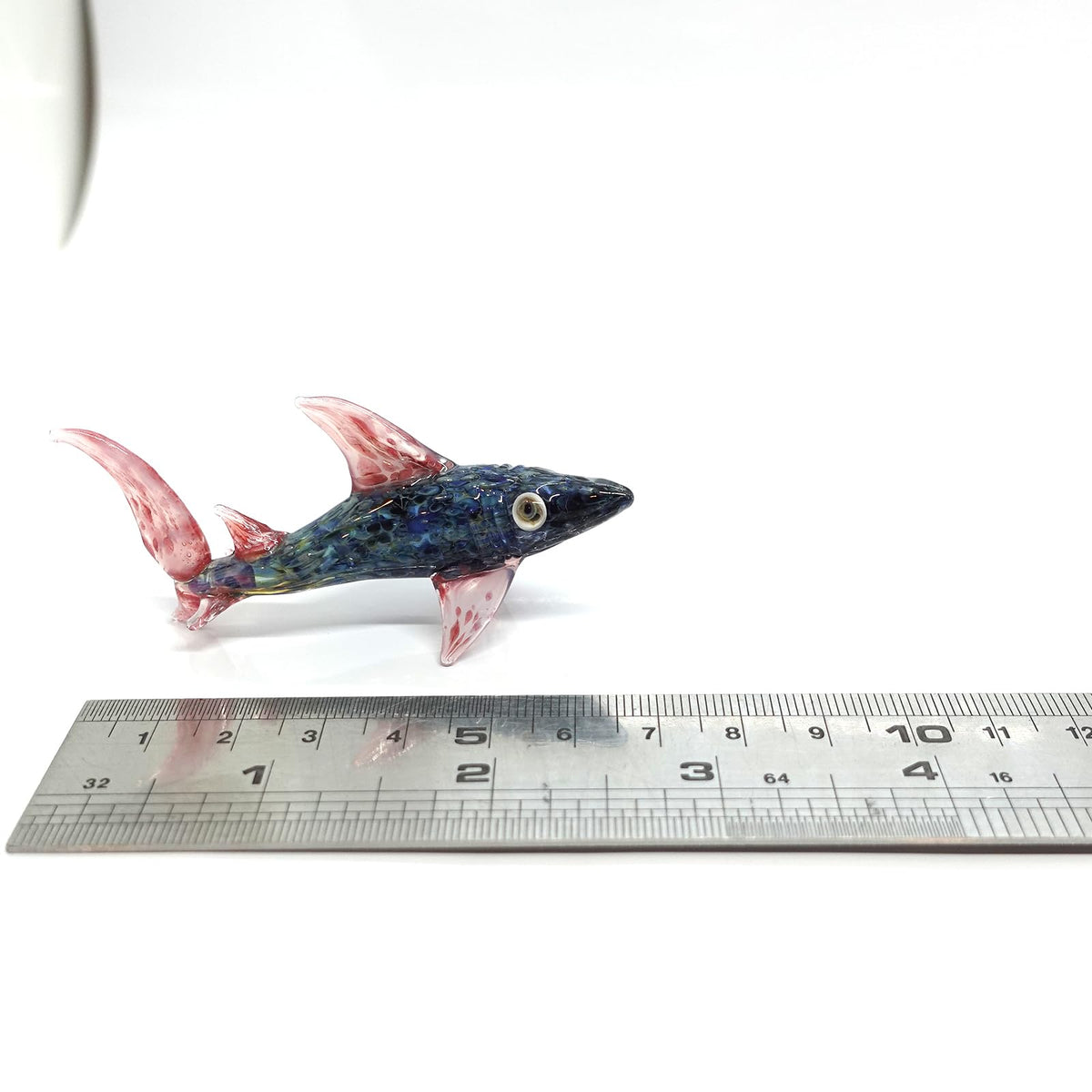 Sansukjai Shark Tiny Hand Blown Color Glass Art Figurines Animals Collectible Gift Home Décor (Marble Black Pink)