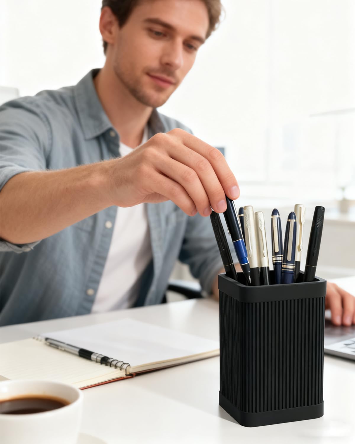 HighHerz Aesthetic Pen Holder For Desk, Modern Silicone Pencil Holder, Stylish Office Desk Decor, Made of 5 mm Thickened Premium Silicone, Office Desk Organizer And Accessories (Black)