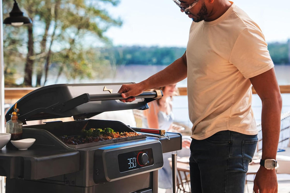 Current® Model G Griddle, Smart Electric Outdoor Flat Top BBQ Grill with 200°F to 600°F Range for Searing & Roasting, Digital Precision, Apartment-Friendly & Weather-Resistant, Moon Dust