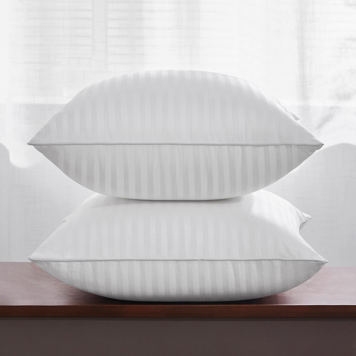 Oubonun 18 x 18 Throw Pillow Inserts, Firm and Fluffy Decorative Square Pillows for Couch Bed Sofa with Soft Cotton Cover White Cushion with Down Alternative Pack of 2
