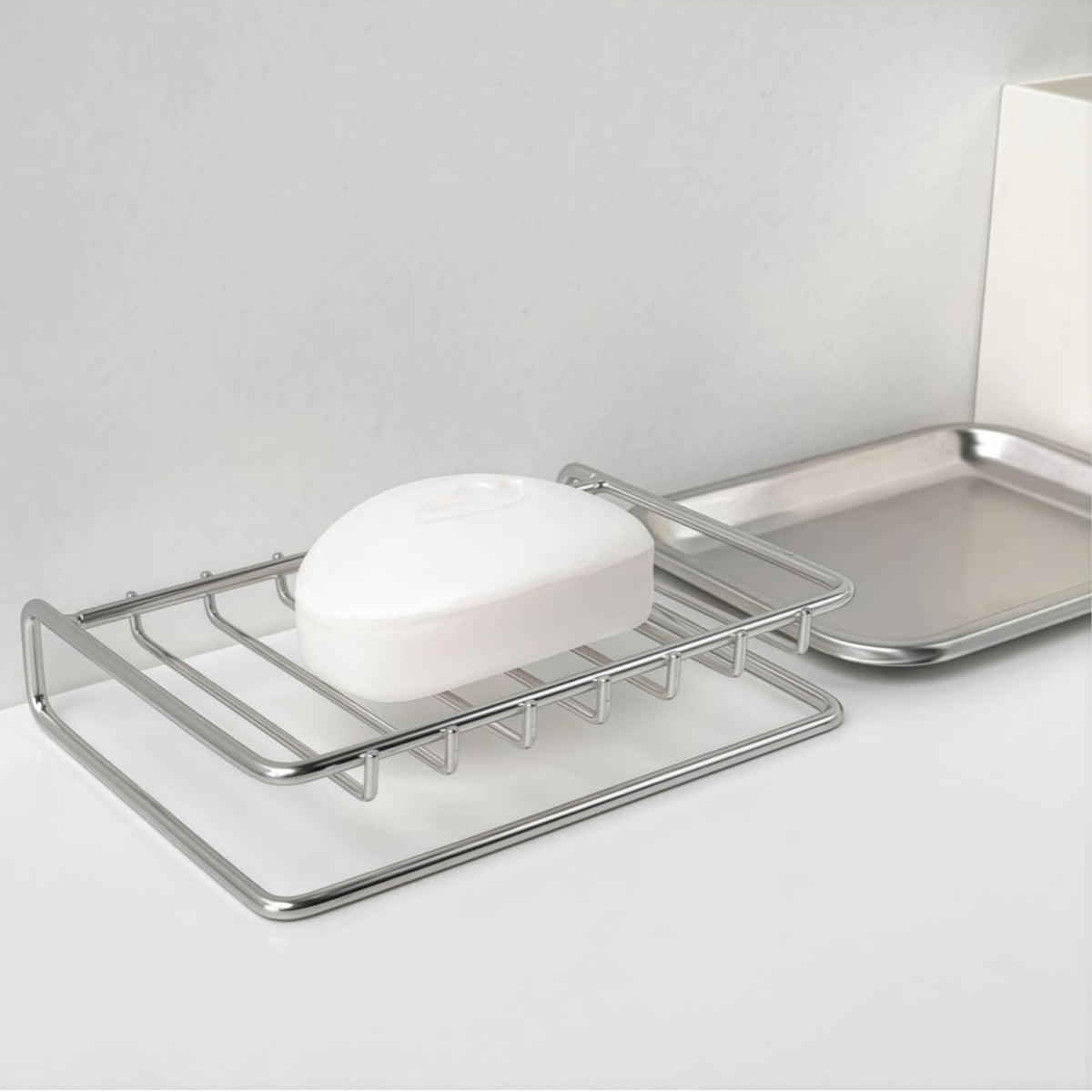 Double-Layer Stainless Steel Soap Dish with Self-Drainage Design, Anti-Slip and Raised Guardrail – Suitable for Bathroom, Bathtub, and Kitchen Sink (Soap Not Included, Soap Rack + Draining Tray)
