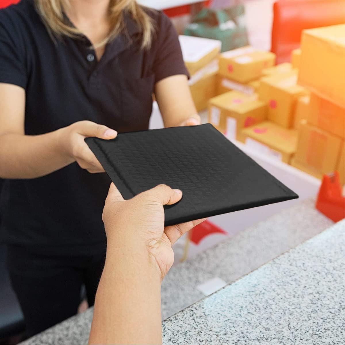 ZHPLIX Black Bubble Mailers 6x10 Inch 100 Pack Usable Size 6x9 Waterproof Shipping Bags,Opaque Padded Envelopes Cushioning Padded Mailers for Shipping, Mailing,Small Business Supplies.