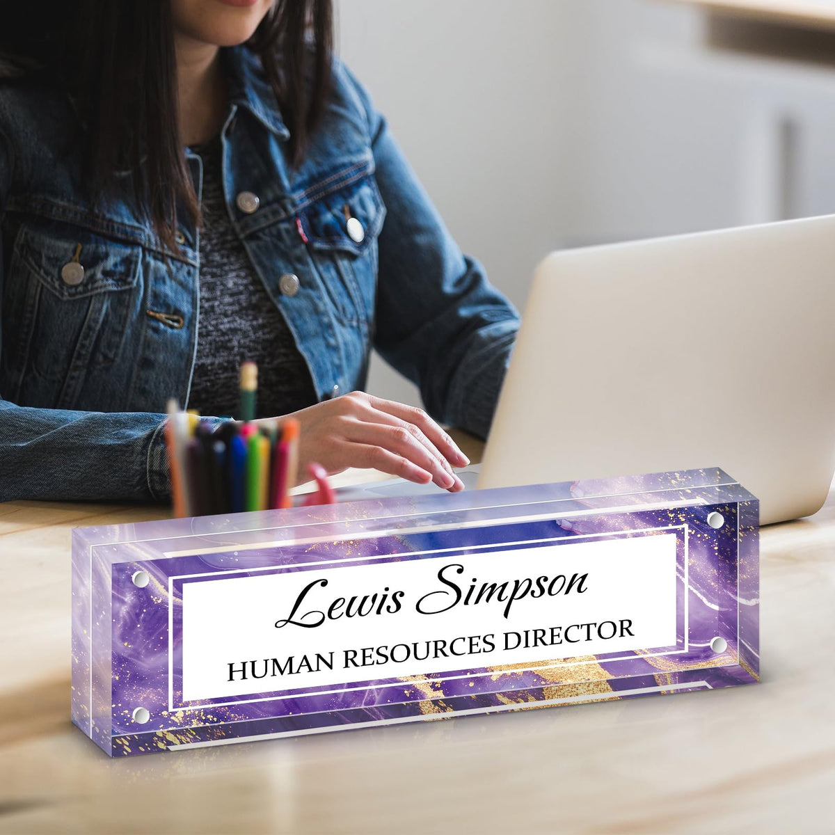 HETOOSHI Desk Name Plate Personalized, Desk Double sided pattern Name Plate Personalized Office Desk Decor for Women and Men , Teacher Nurse Boss Employee Appreciation Gifts (Purple marble, fixed pattern)