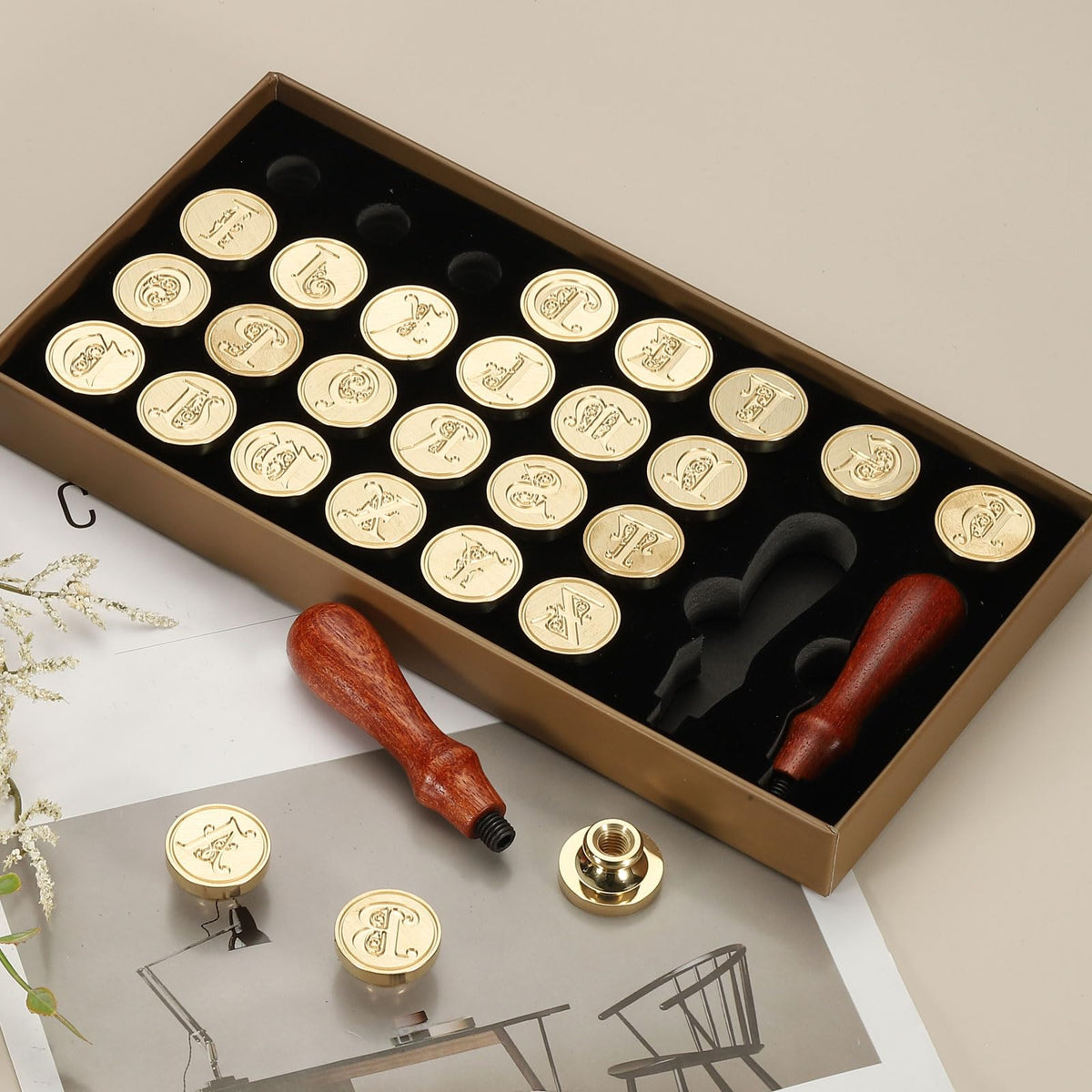 PATIKIL 26 Letters A-Z Alphabet Wax Seal Stamp Kit, Vintage Sealing Stamp with 2pcs Wooden Handles Gift Box for Wedding Invitation, Party, Gift Wrap, Envelope Card, Style 7