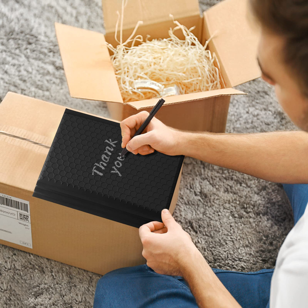 Metronic Bubble Mailers 6x10 Inch 100 Pack Black Usable Size 6x9" Opaque Padded Envelopes Waterproof Bubble Envelopes Cushioning Mailer for Small Business Mailing Makeup Jewelry Gifts