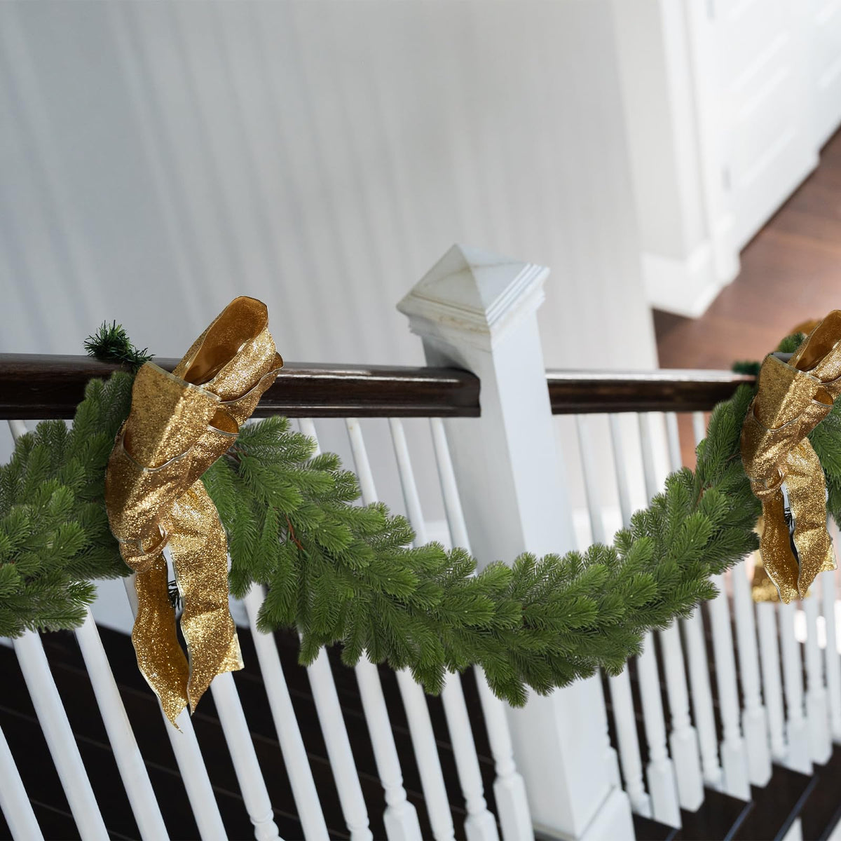 Lyrow Christmas Pine Greenery Garlands Artificial Winter Faux Holiday Season Outdoor Garland for Xmas Home Decorations (4 Pcs,6 ft)