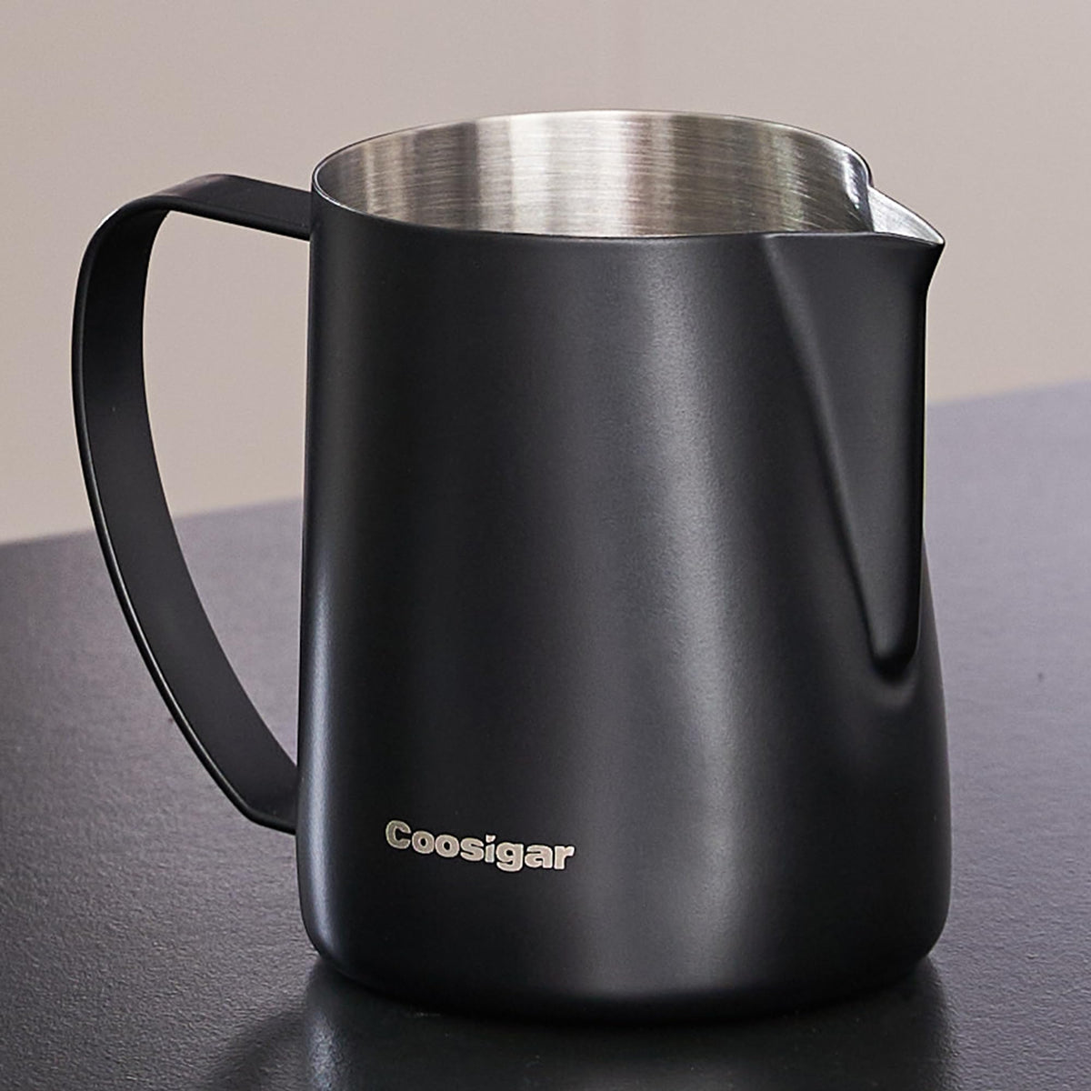Coosigar Milk Frothing Pitcher 600ml/20oz,304 Stainless steel Espresso Steaming Pitcher,milk frother cup,Milk Jug Cup,Latte Art(black)