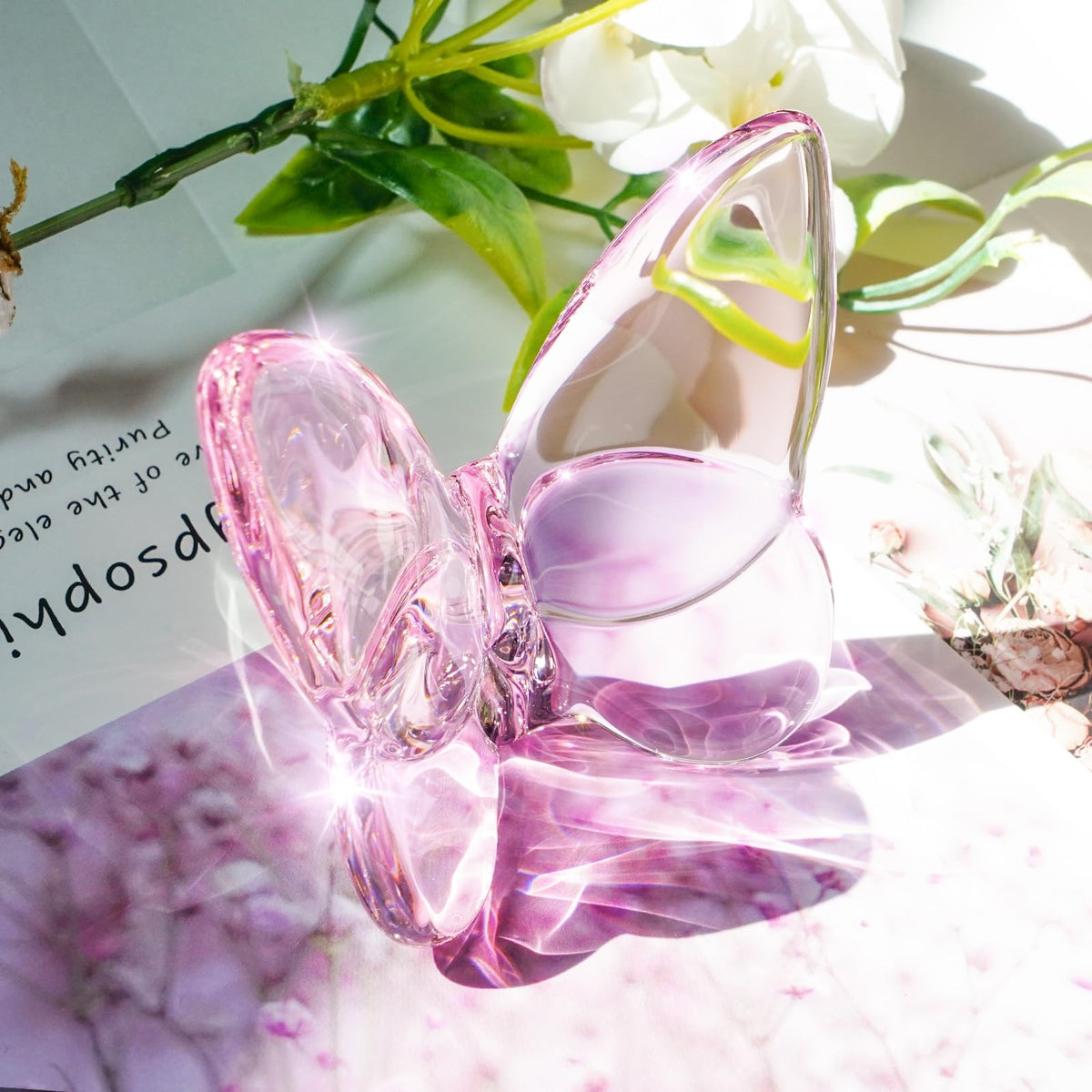Lioaeust Crystal Butterfly Figurines,Flying Butterfly Figurine Decor Crystal Cut Glass Butterfly Ornament Statue Animal Collectible Home Ornament Decor