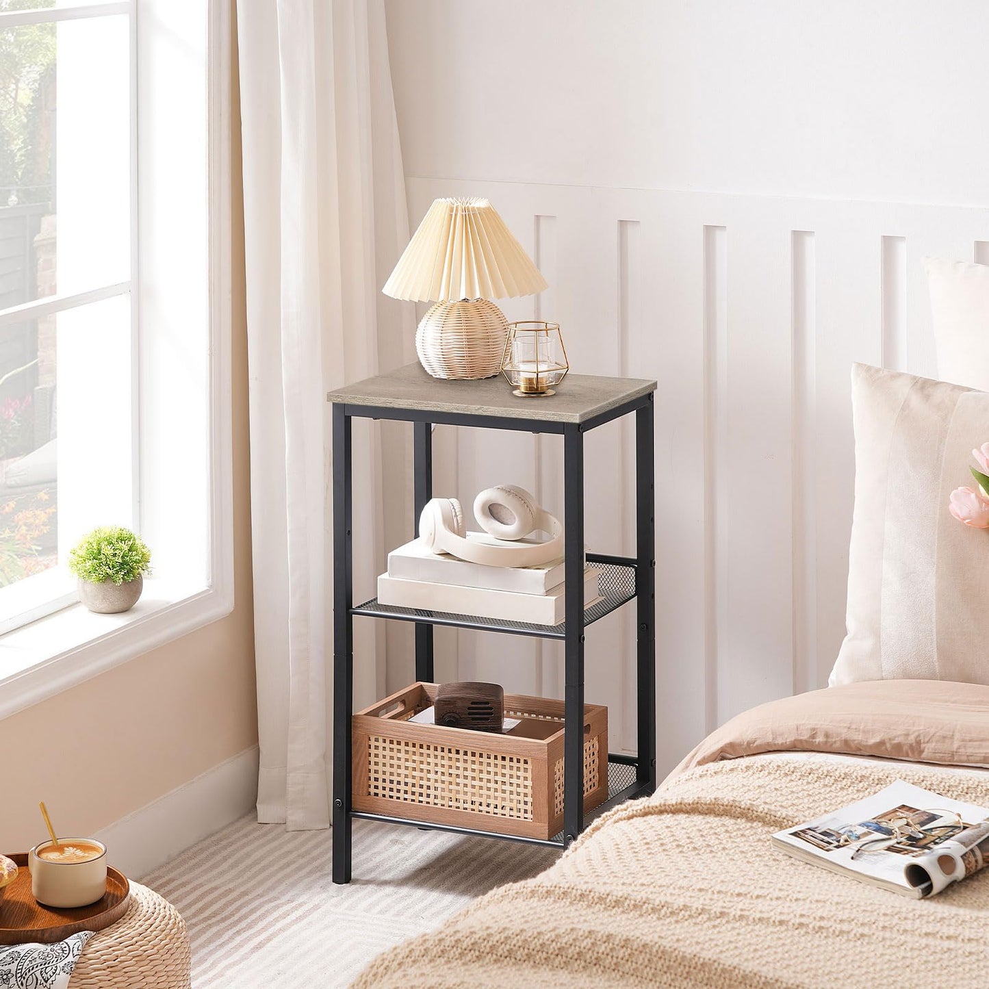 HOOBRO Tall Side Table, 3-Tier Telephone End Table with Adjustable Mesh Shelves, Small Entryway Table with Storage, Small Nightstand for Living Room, Bedroom, Hallway, Office, Greige BG01DH01G1