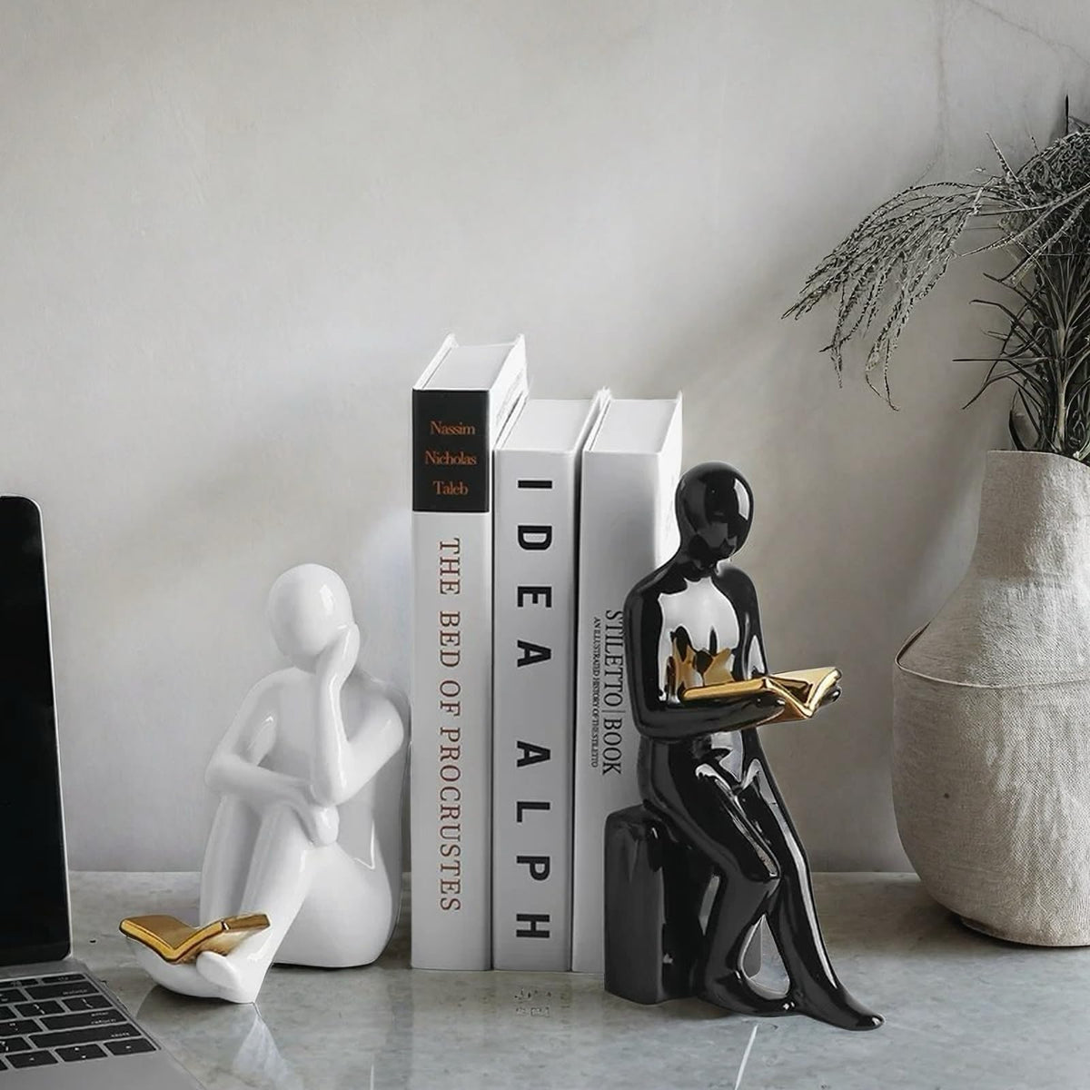 Home Decorative Reading Book Statue Bookends Elegant Resin Bookshelf Room Office Desk Decor,Paper Weights, Book Ends,Bookend Supports, Book Stoppers, Set of 2 (Black and White)