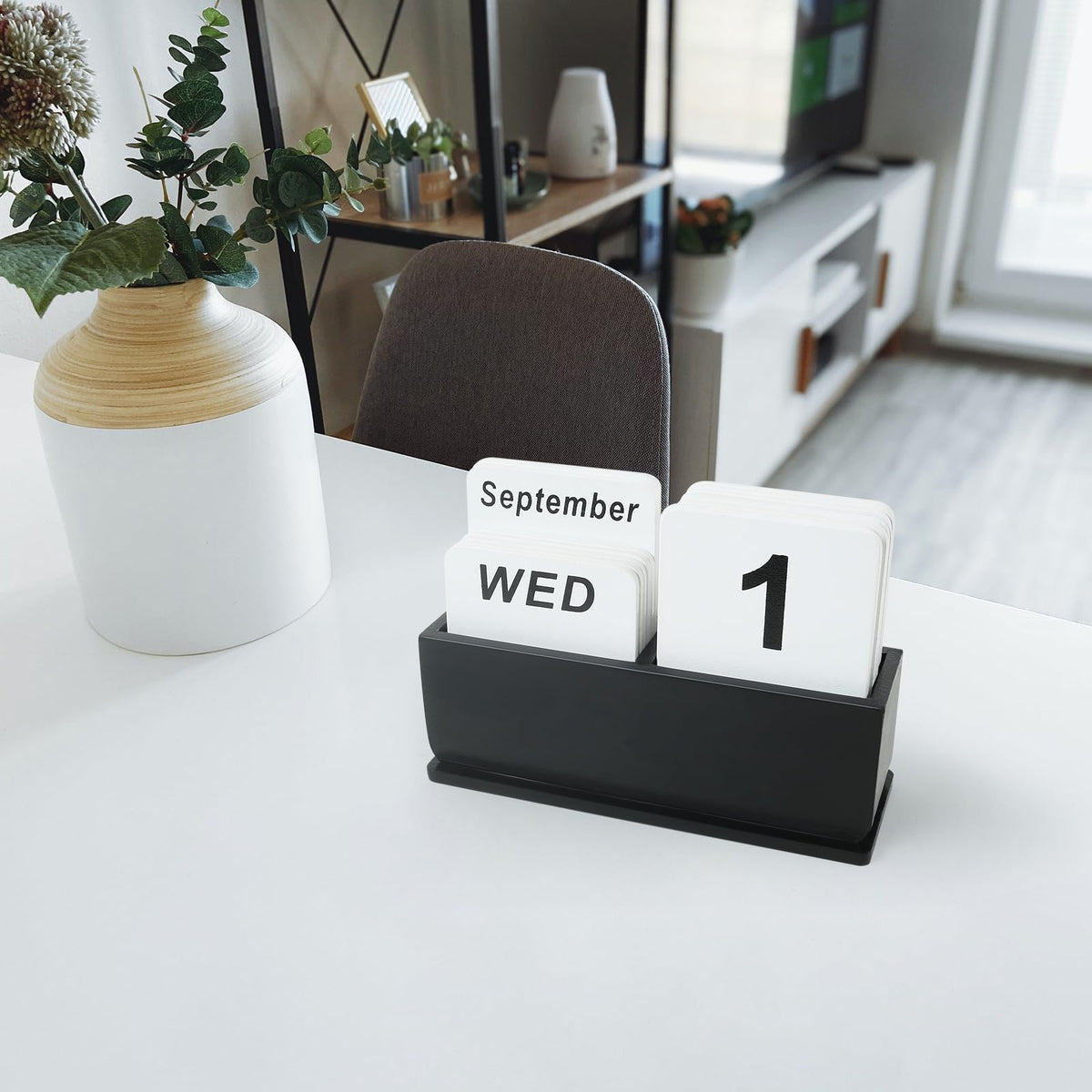 DEERINE Wooden Block Perpetual Calendar for Desk, Daily Desktop Standing Flip Calendar with Large Display, Modern Farmhouse Aesthetic Desk Accessories for Home Office Decor, Reusable Yearly, Black