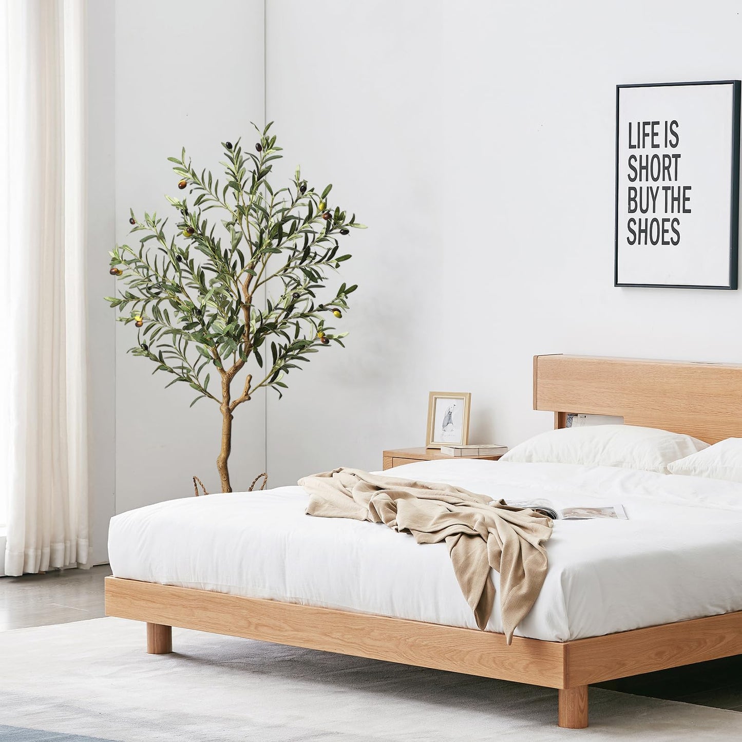 GAOMON Artificial Olive Tree 4.25FT(51in) Tall Faux Olive Trees with Silk Leaves for Home Office Living Room Decor Indoor Fake Olive Tree with Curved Wood Trunk and Lifelike Fruits 1 Pack