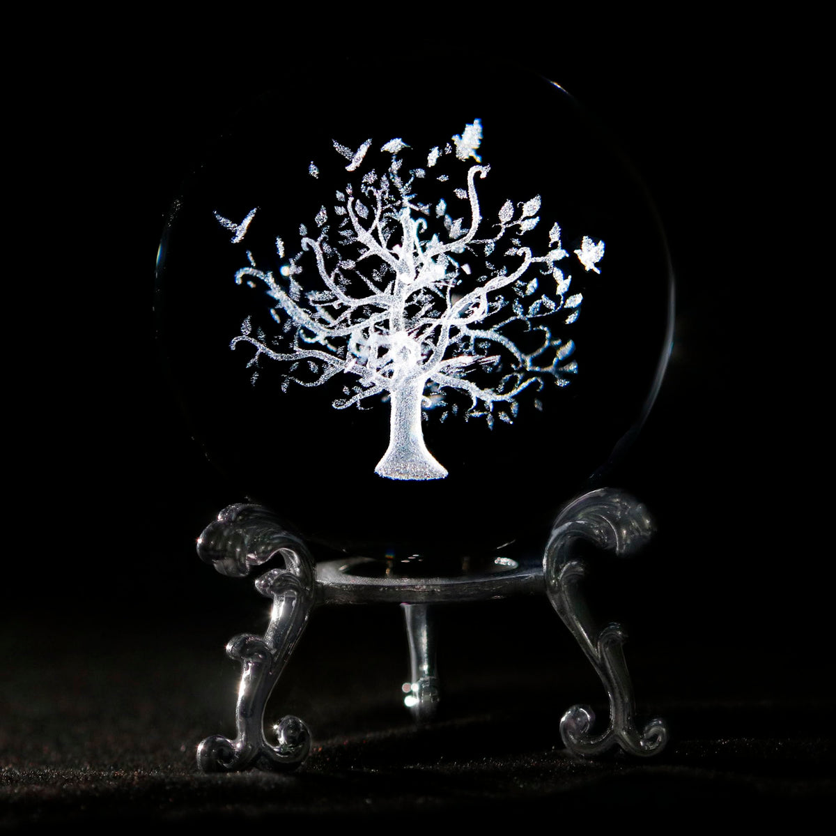 60mm Tree of Life Crystal Ball with Stand 3D Laser Engraved Life Tree Figurine Crystal Paperweight Decoraive Quartz Glass Ball Sphere Home Decor Table Craft