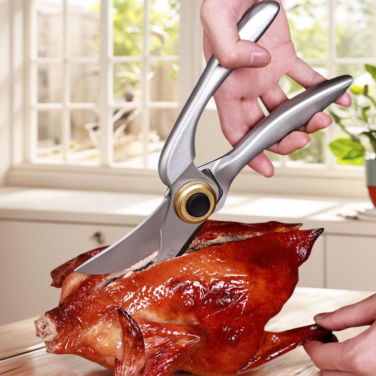 Multifunctional, Heavy-Duty, Large Kitchen Scissors with Non-Slip Handle and Auto Unlock Feature – Ideal for Cutting Meat, Poultry, Roasts, Turkey, and Fish – Essential Everyday Kitchen Tool.
