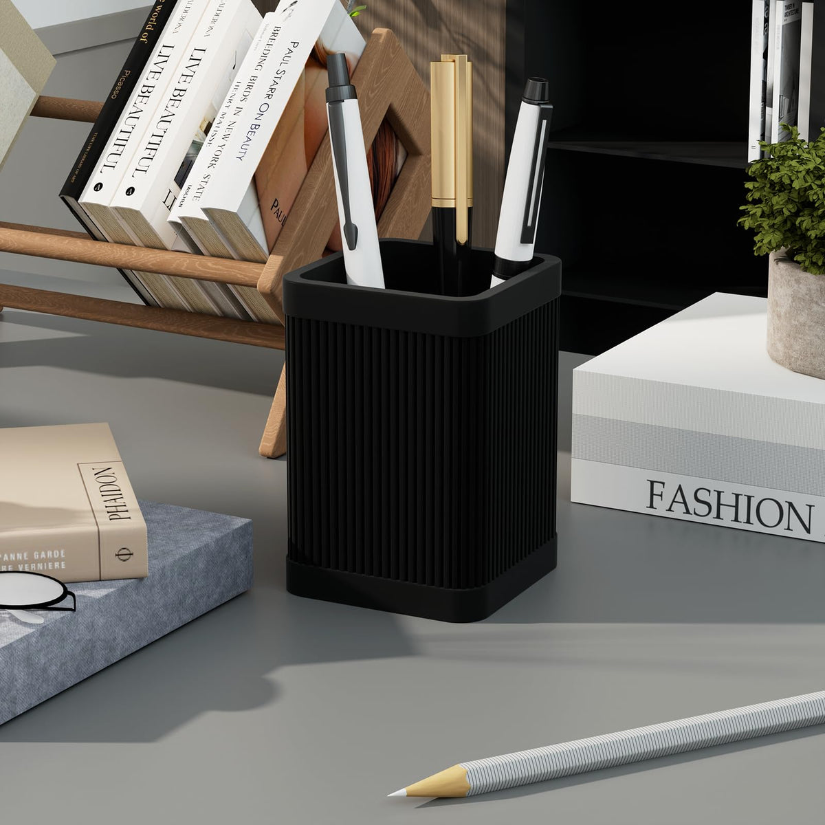 HighHerz Aesthetic Pen Holder For Desk, Modern Silicone Pencil Holder, Stylish Office Desk Decor, Made of 5 mm Thickened Premium Silicone, Office Desk Organizer And Accessories (Black)