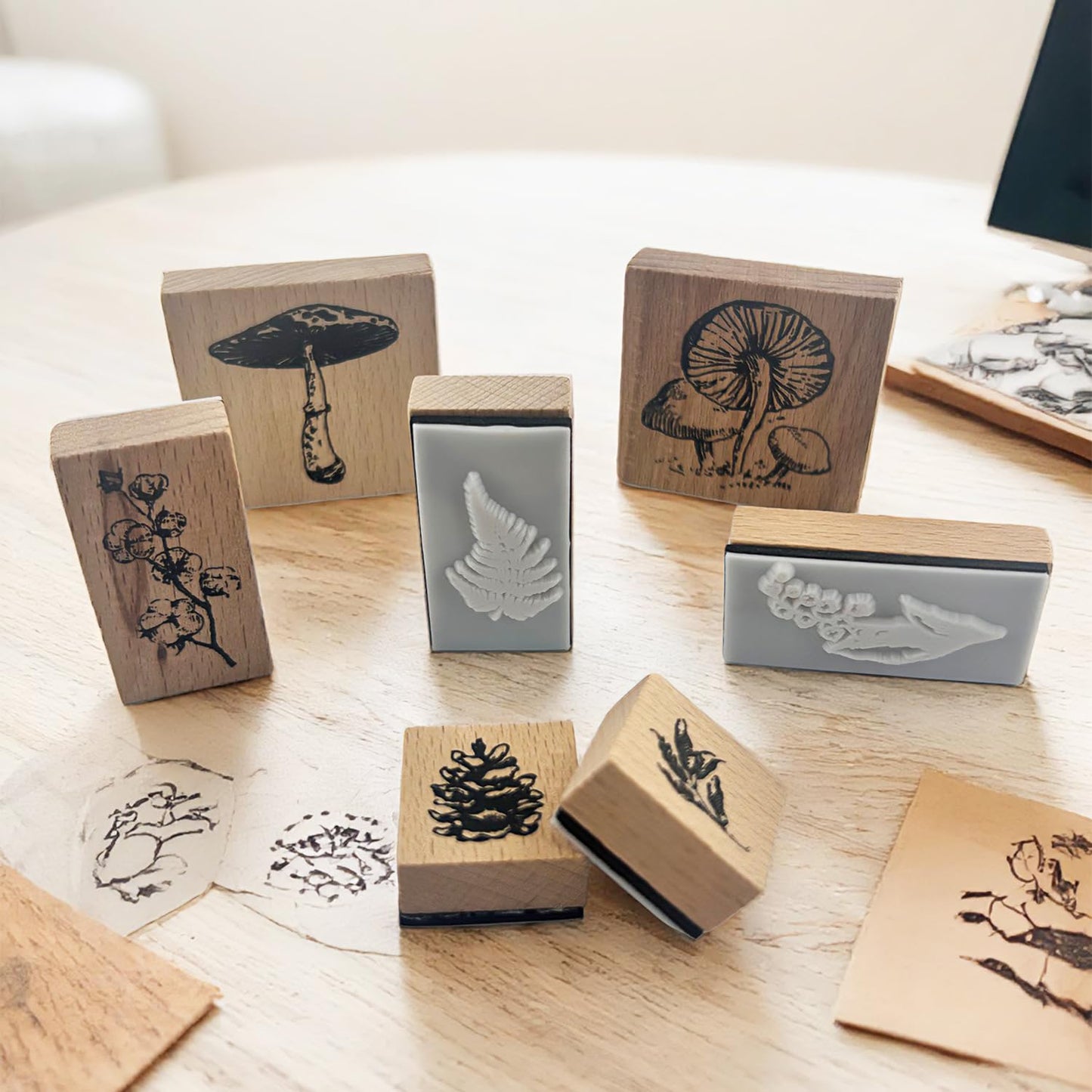 7Pcs Wooden Mounted Rubber Stamps Plant and Flower Decorative Retro Wood Rubber Stamp Set for Art and Craft Journals DIY Card Making Scrapbooking