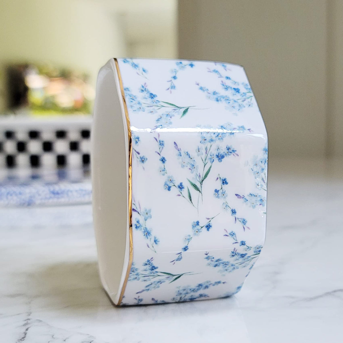 LEAZUL Ceramic Paper Clip Holder Gold Line Paper Clip Dispenser Organizer for Desk Cute Floral Pattern Office Binder Clip Holder Bobby Pin and Hair Clip Holder Gift for Office Blue Flowers
