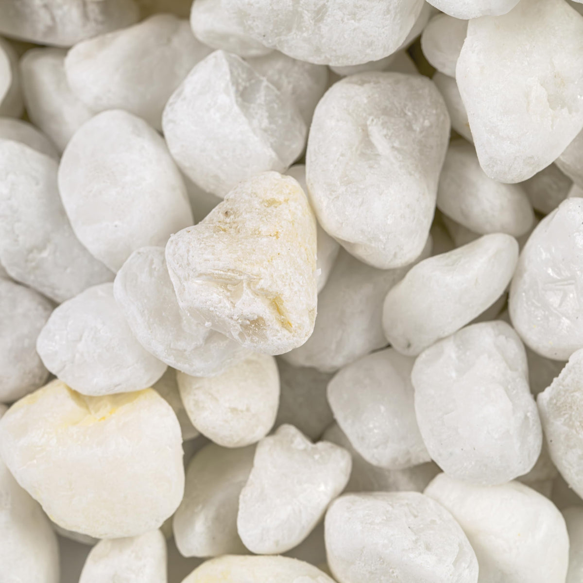 MSI Decorative Tumbled White Pebbles, 0.25 inch - 0.75 inch, 40 lb. Bag