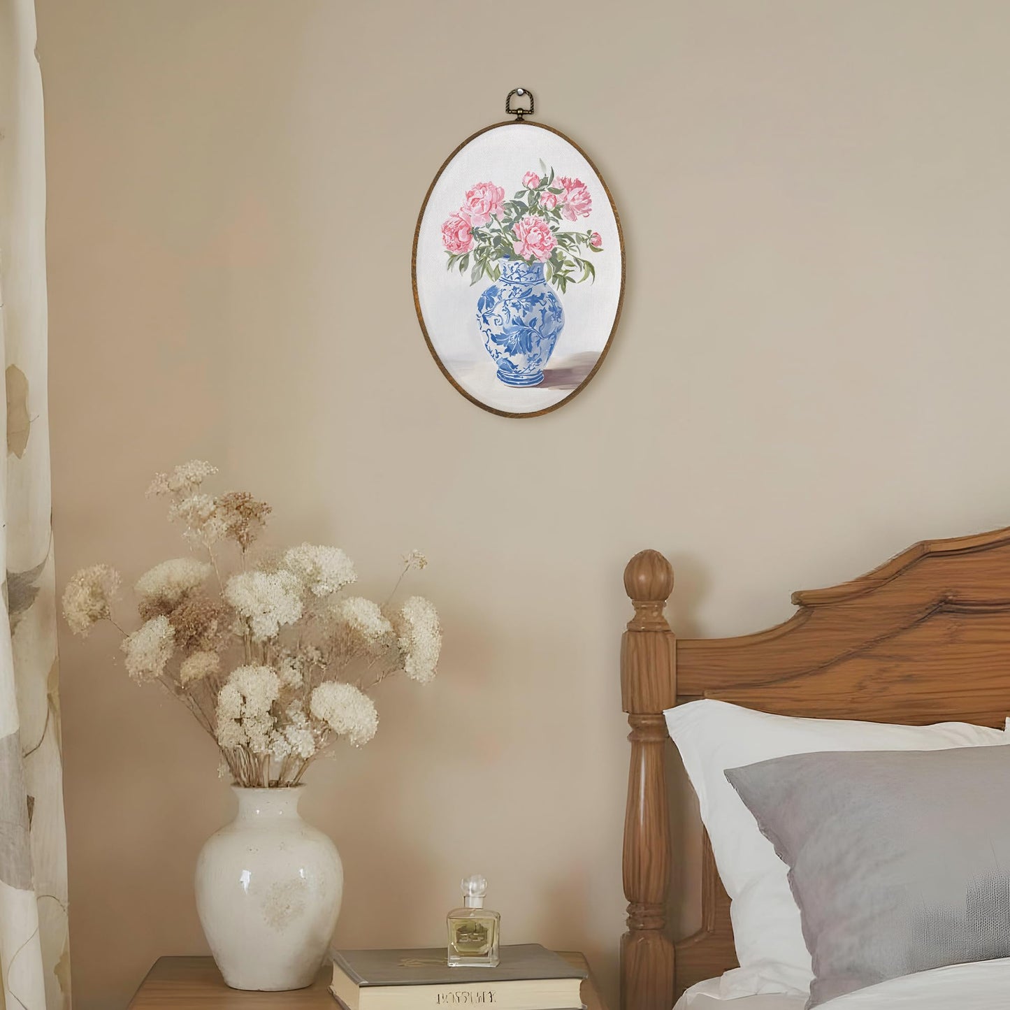 LKETW Chinoiserie Floral Oval Wall Art Decor, Blue and White Chinoiserie Porcelain Pink Flower Oval Canvas Hanging Decor, Grand Millenial Wall Decorations for Home Bedroom Office, 8.6x11.4 Inch
