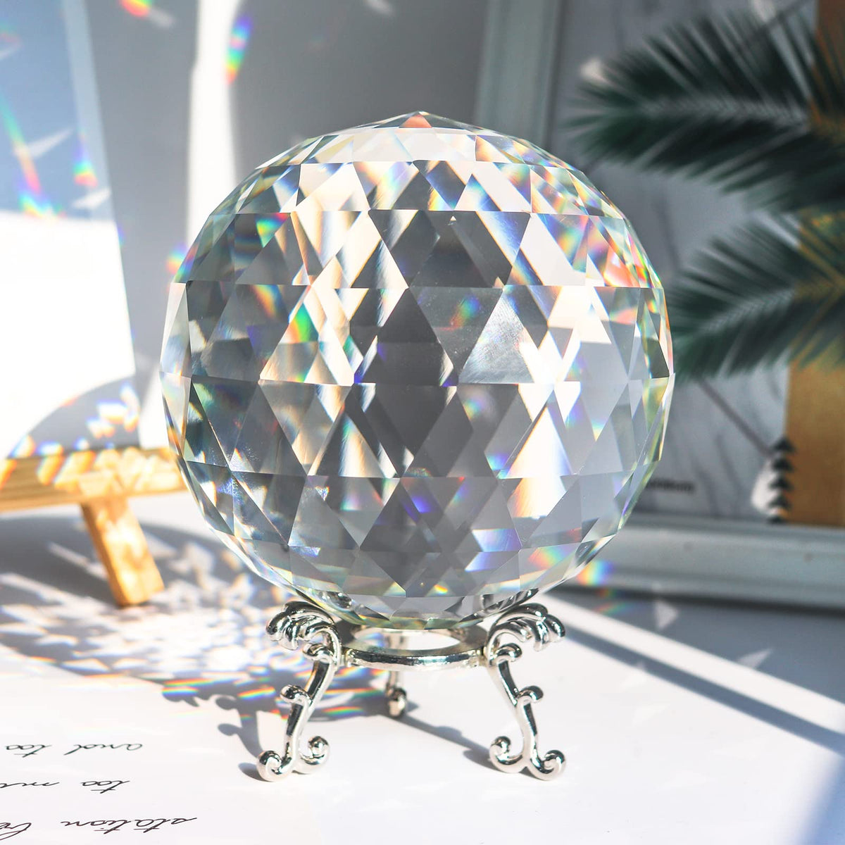 Tirifer Clear Glass Crystal Ball Prisms with Stand, Window Rainbow Maker Sphere Faceted Gazing Ball for Home Décor, Christmas, Wedding, Suncatcher (120mm/4.72in)