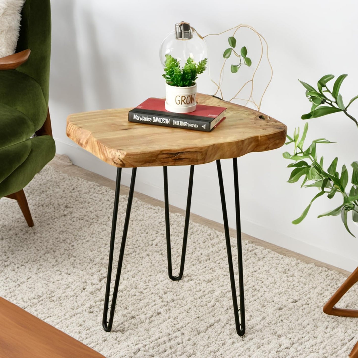 WELLAND Live Edge Cedar End Table, Unique Desktop Side Table,19" L x 16" W x 20.5" H Nightstand, Plant Stand for Living Room, Bedroom, Home Office, Patio