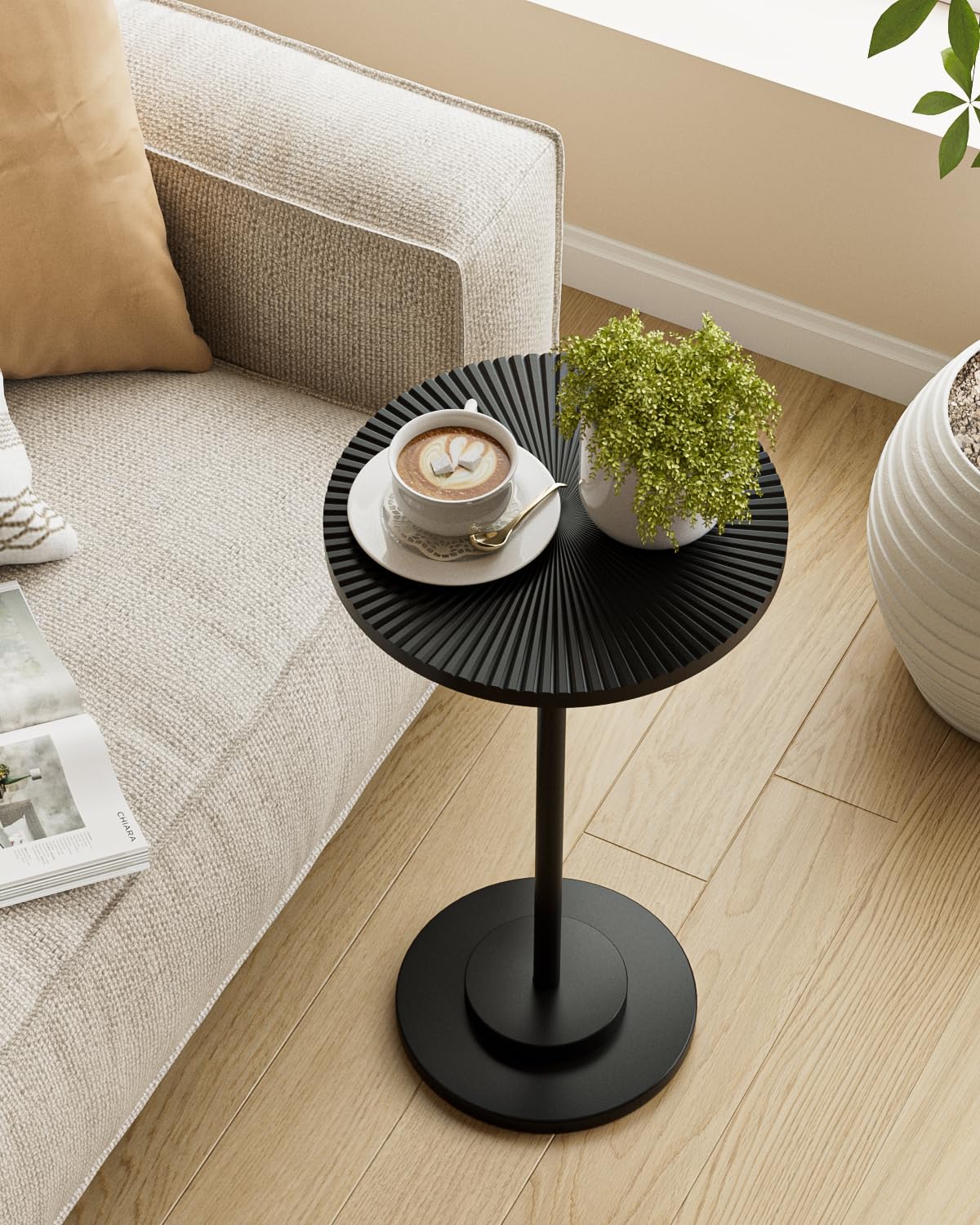 Round Side Table, Small Drink Table for Small Spaces, Modern Accent End Table with Metal Leg for Living Room, Bedroom, Corners, and Office (Black)