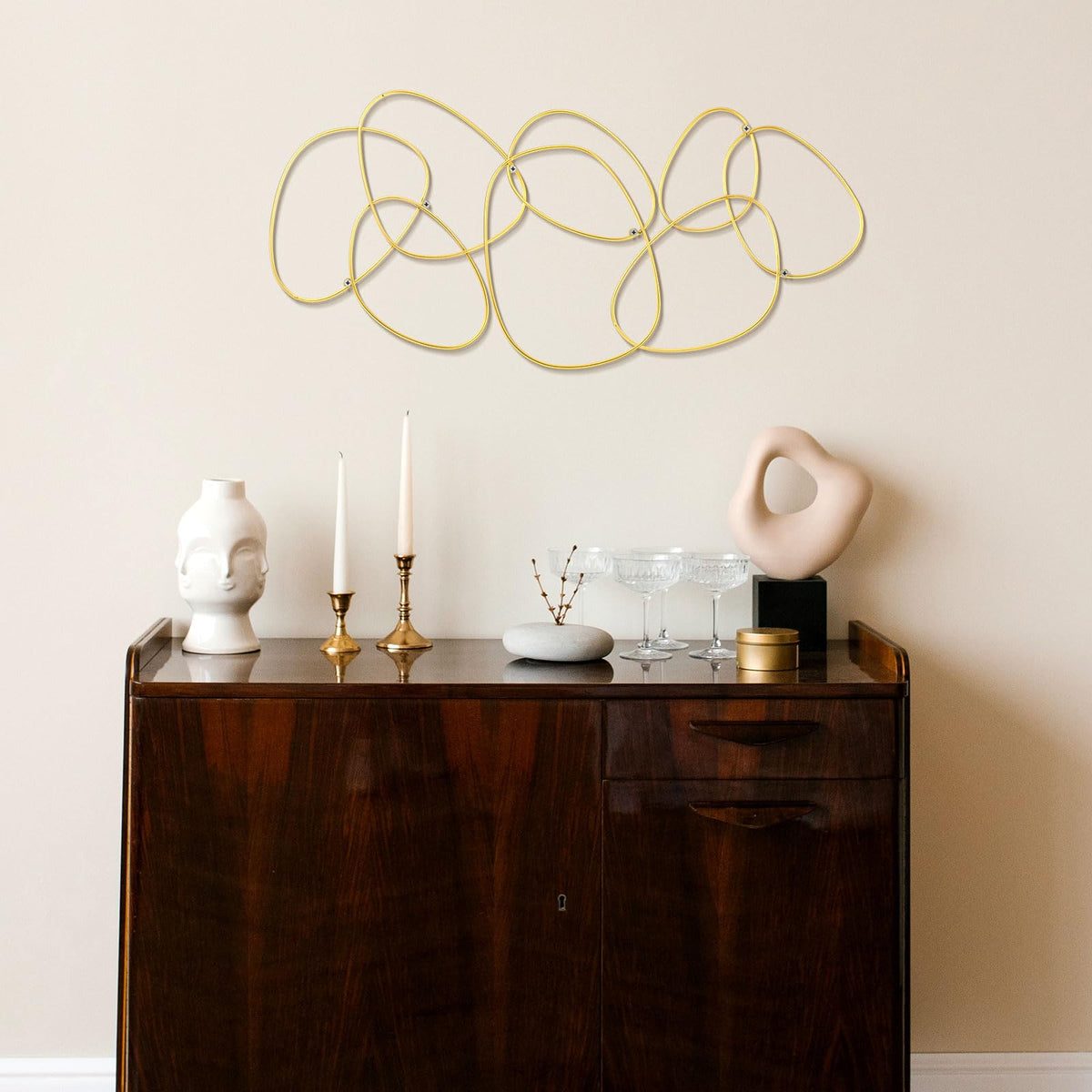 Hicarer 3 Pcs Interlocking Rings Wall Sculpture Gold Metal Home Wall Decor Abstract Aesthetic Gold Decoration for Art Bedroom Living Room Bathroom Home(Circle)