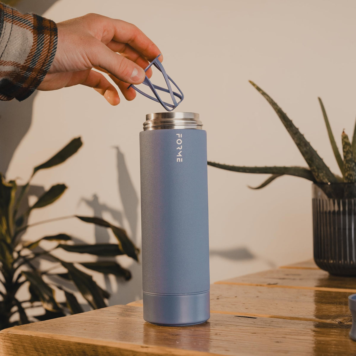 FORME - Blender Shaker Bottle, Leakproof Double Insulated Stainless Steel, Noiseless Shaker Bottle for Hot & Cold Drinks with Supplement Storage, Ideal for Protein & Shakes (Slate Blue, 16.9 ounces)