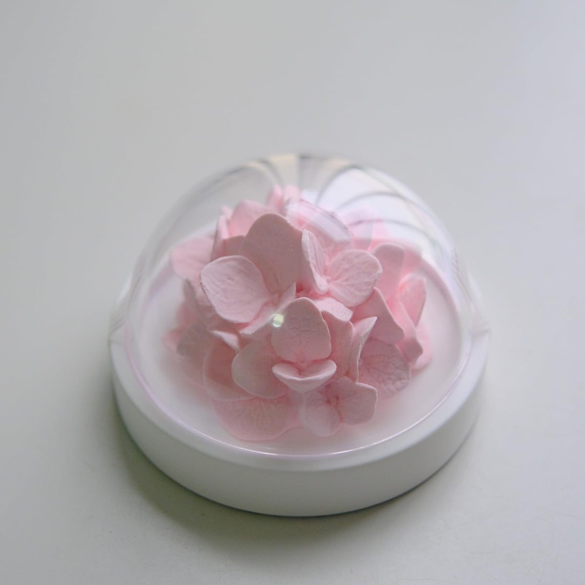 FLCSIed Essential Oil Passive Flower Diffuser -Non-Electric Peony Flower Porcelain Aromatherapy Diffusers for Small Mini Room, Desk Decorative, Bathroom (Pink, Hydrangea)