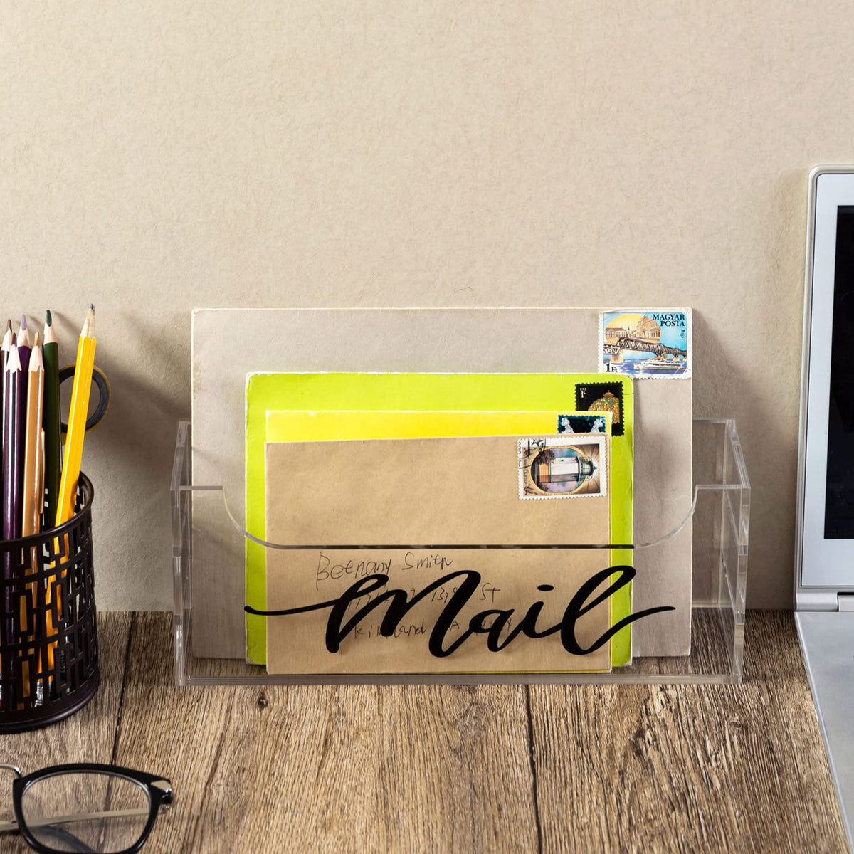 MyGift Premium Clear Acrylic Mail Holder with Decorative Black Cursive Mail Label, Modern Wall Mounted or Tabletop Mailbox, Letter Storage Organizer Box