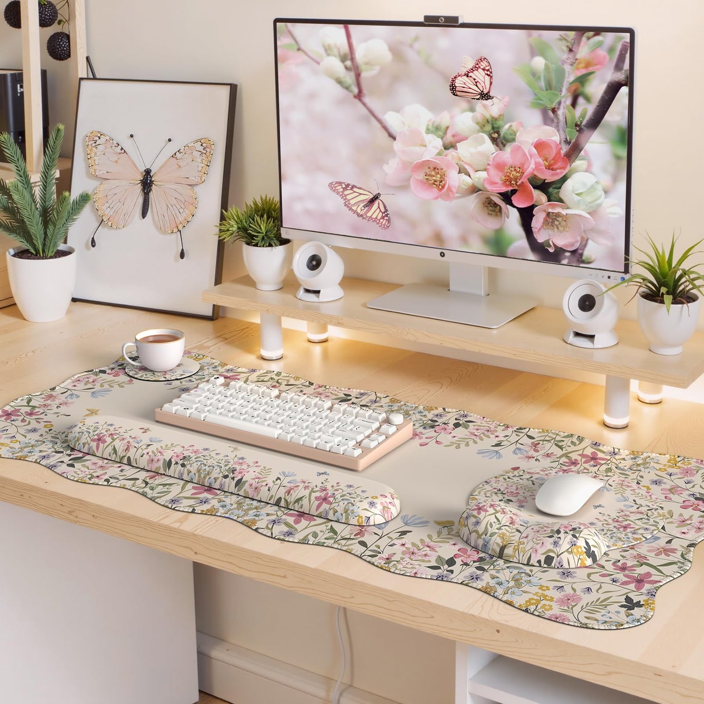 iLeadon Large Desk Mat, Ergonomic Mouse Pad and Keyboard Wrist Rest, Anti Slip Desk Mat Set with Keyboard Wrist Pad, Smooth Large Mousepad Gaming for Home Woman (Beige)