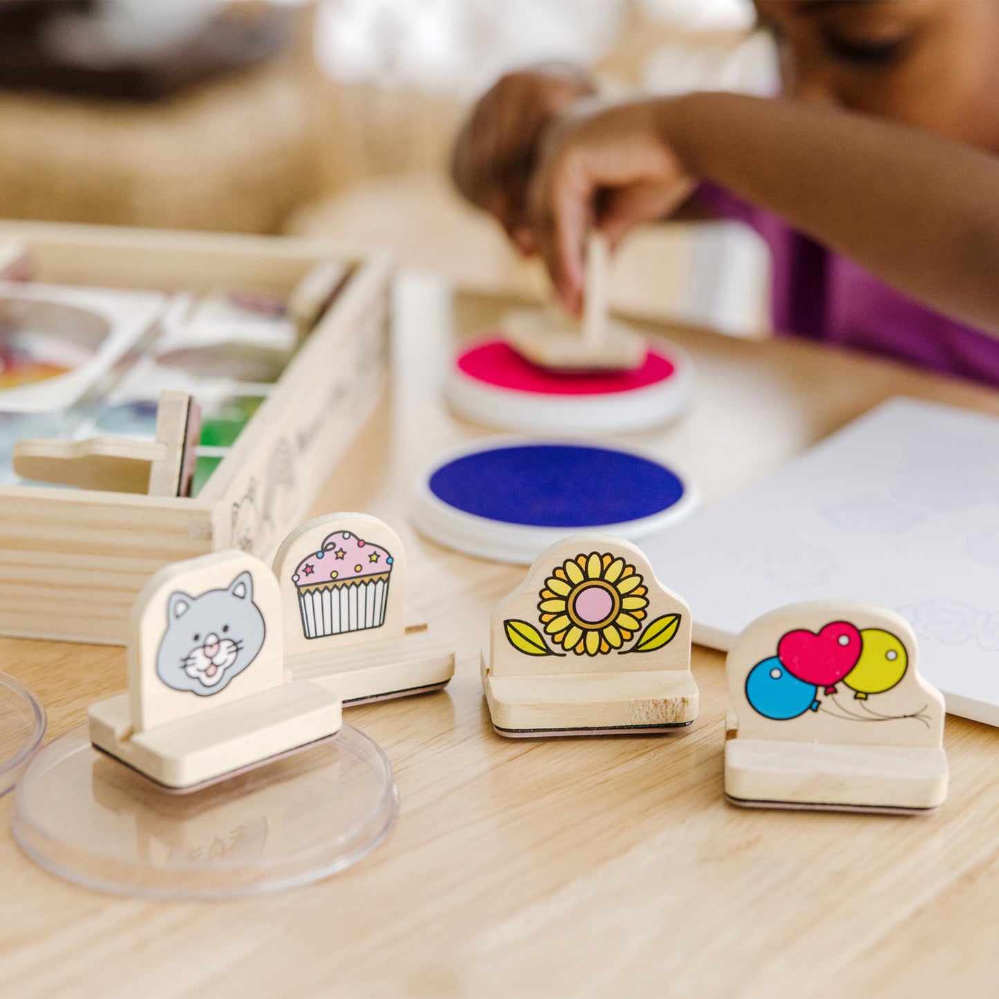 Melissa & Doug My First Wooden Stamp Set Favorites (8 Stamps with Handles, 2 Washable Ink Pads) Wooden Kids Stamps with Handles Set, for Kids Ages 3+