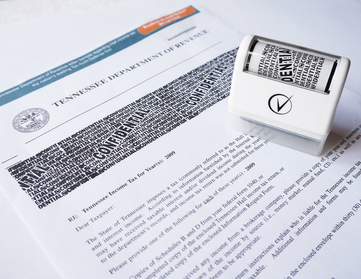 Vantamo Identity Theft Protection Roller Stamp for Hiding Sensitive Information, Wide Confidential Stamp with 6 Ink Refill, Security Stamp Roller for Identity Theft Prevention, Classy Blue