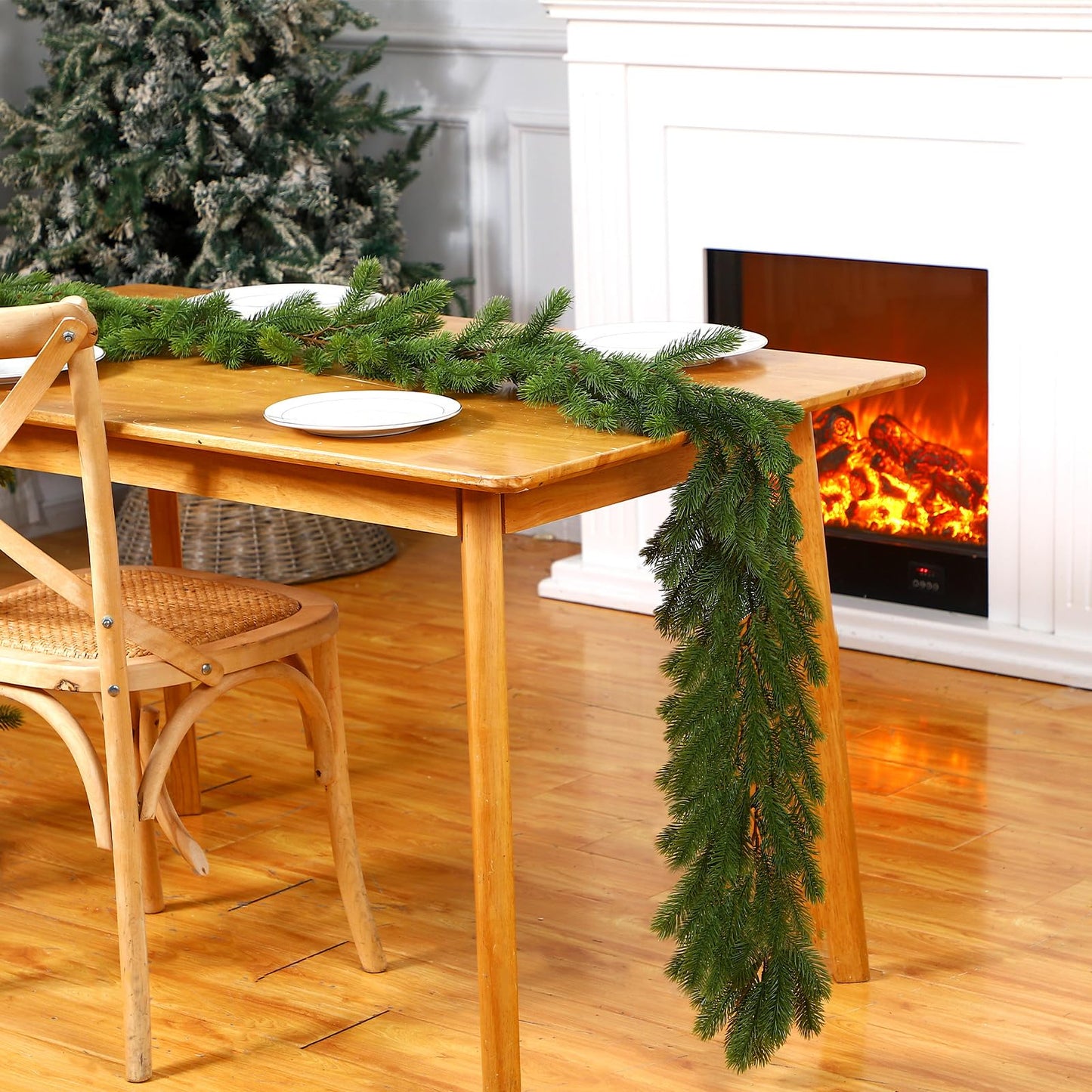 Lyrow Christmas Pine Greenery Garlands Artificial Winter Faux Holiday Season Outdoor Garland for Xmas Home Decorations (4 Pcs,6 ft)