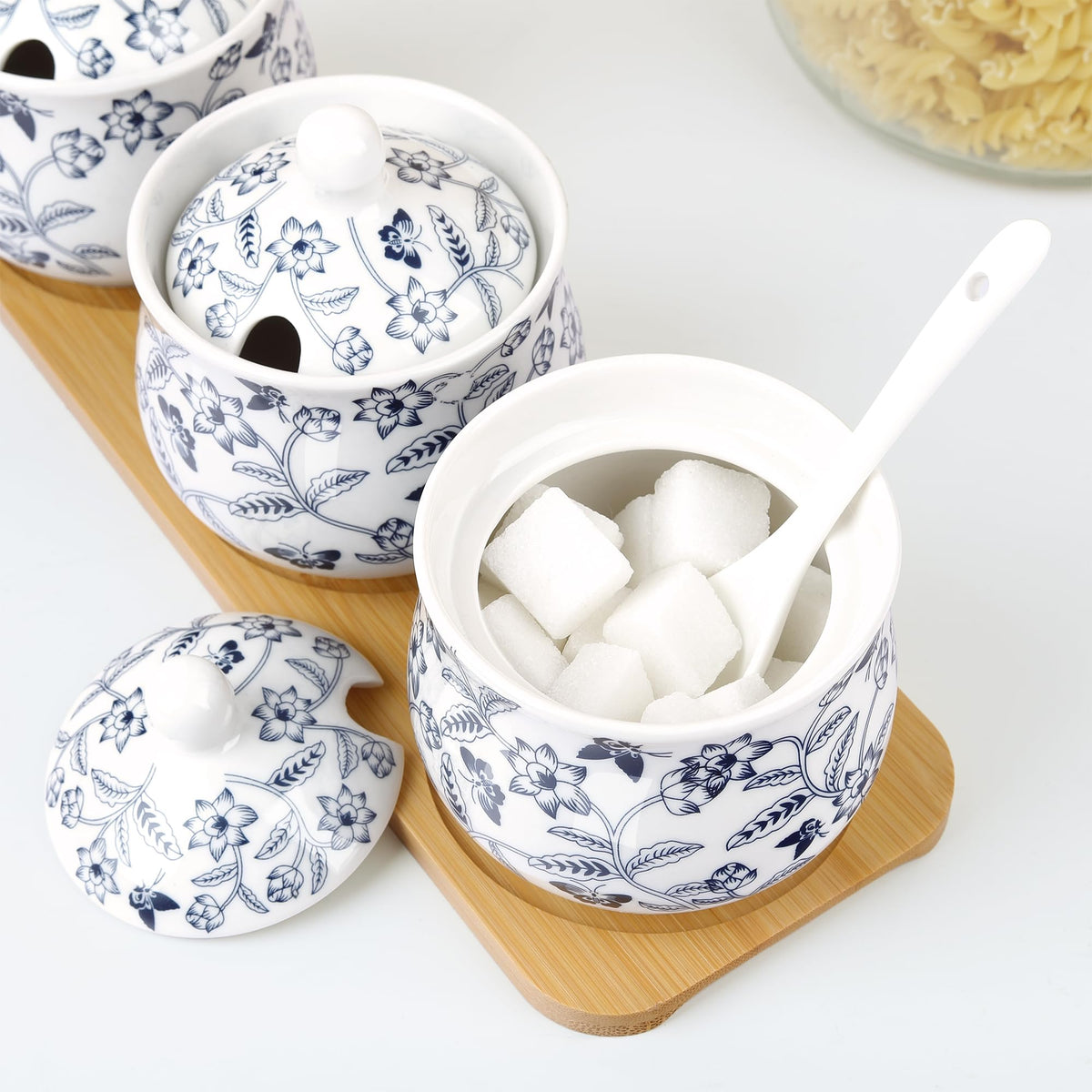 fanquare Blue and White Floral Ceramic Sugar Bowl with Lid, Spoon and Tray, Coffee Sugar Canister Set of 3, Seasoning Box Salt Bowl for Kitchen, 9.5 Ounces