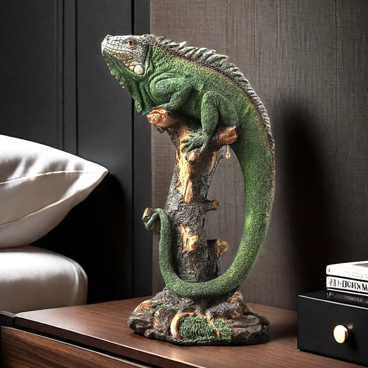 SHTWX 14 Inch Lizard Statue Resin Sculpture Decor Figurines for Home Decor Accents, Living Room Bedroom Office Decoration - Animal Sculptures Collection for Lizard Lovers