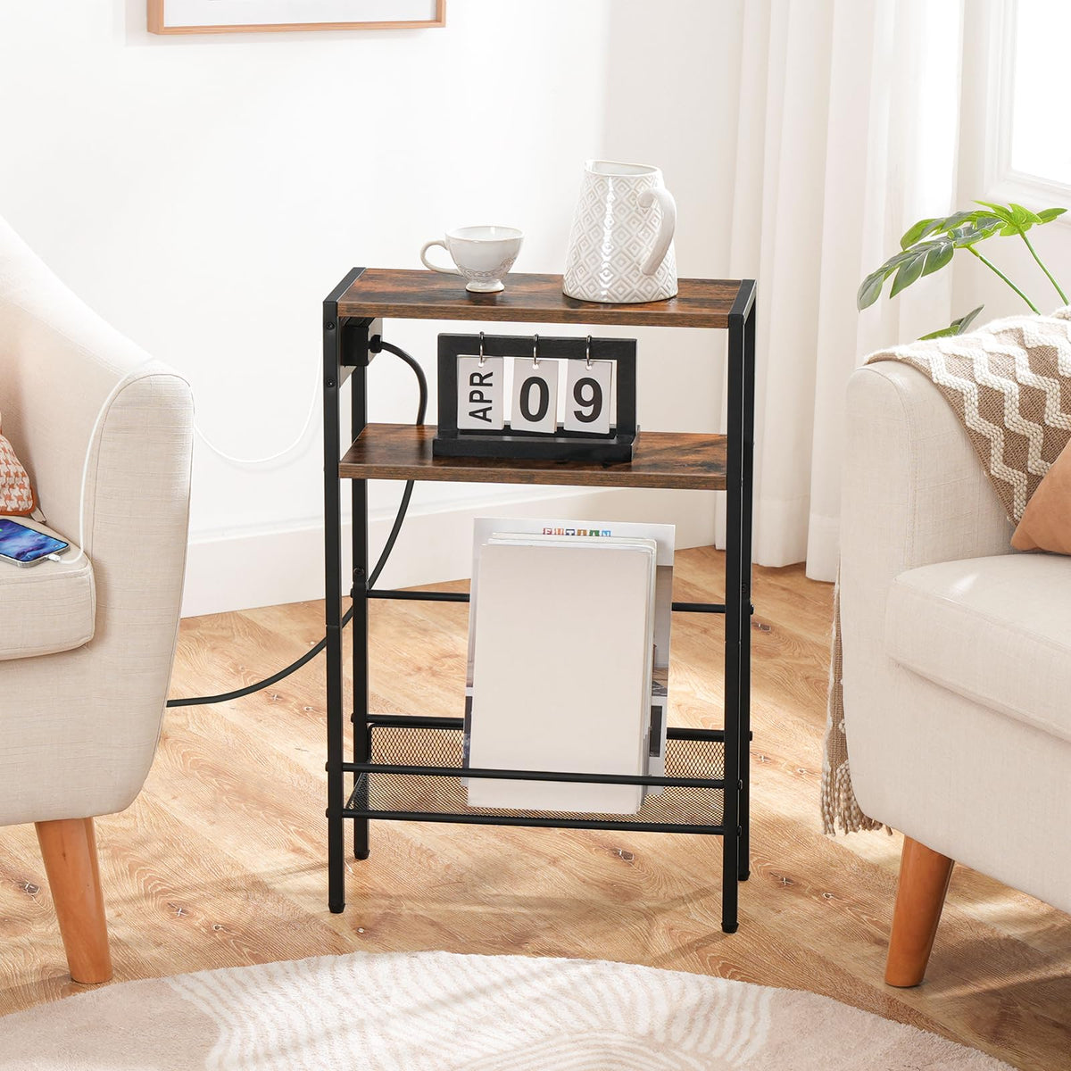 HOOBRO Small Narrow Side Table with Charging Station, Skinny End Table for Small Spaces, Slim Nightstand with USB Ports Outlet, Sofa Beside Table with Storage Shelf, Rustic Brown and Black BF102UBZ01