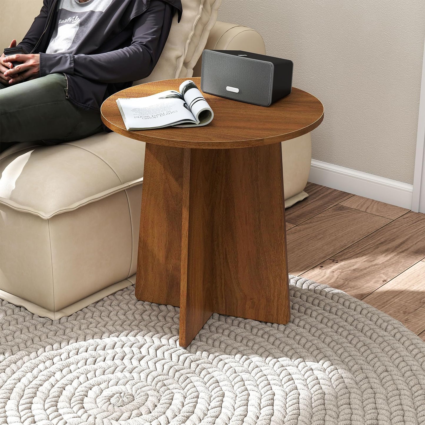 Permory 19.6 Inch Round Side Table, Modern End Table with MDF Wood Tabletop, Small Accent Coffee Table for Living Room, Bedroom, Balcony, Easy Assembly & Sturdy (Rustic Brown)