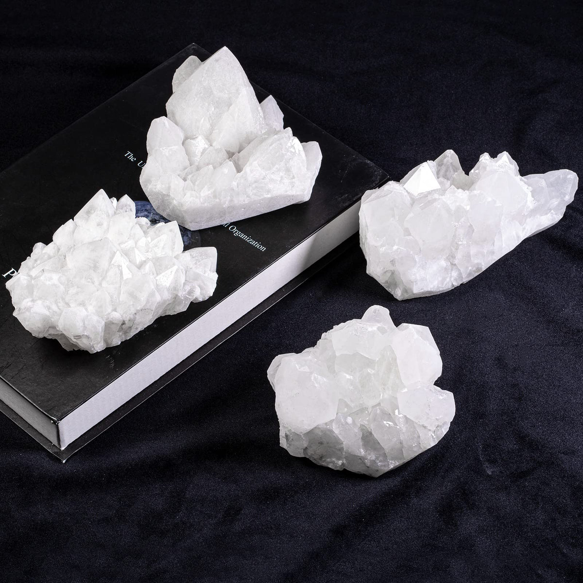 Nupuyai Natural Clear Quartz Crystal Cluster Stone Specimen Irregular Raw Rock Crystal Geode Home Decor for Healing/Meditation/Collection, 1.07-1.62 lb