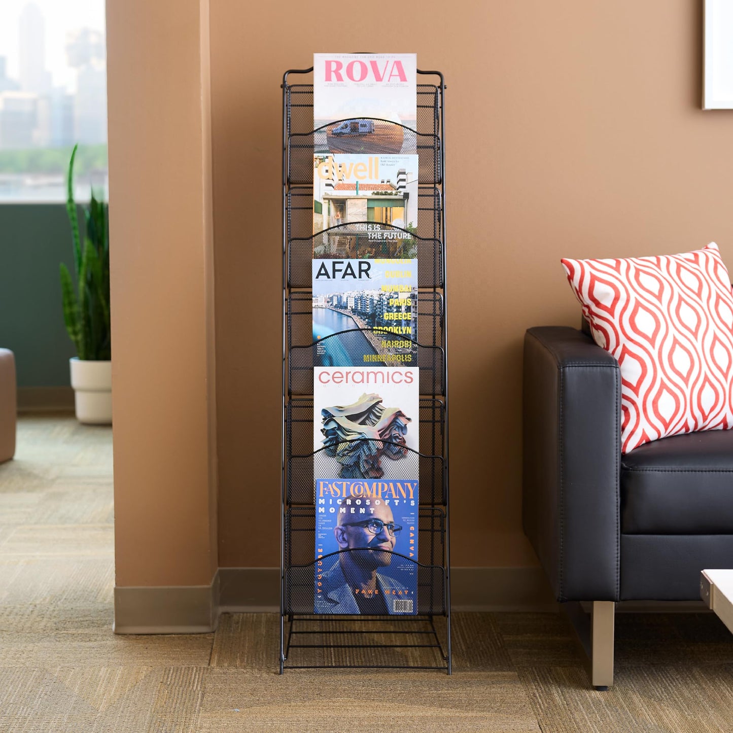 Safco Onyx Mesh Magazine Holder, Ladder Style Display Rack with 5 Pockets, Brochure Organizer, Commercial-Grade Steel Construction, Black