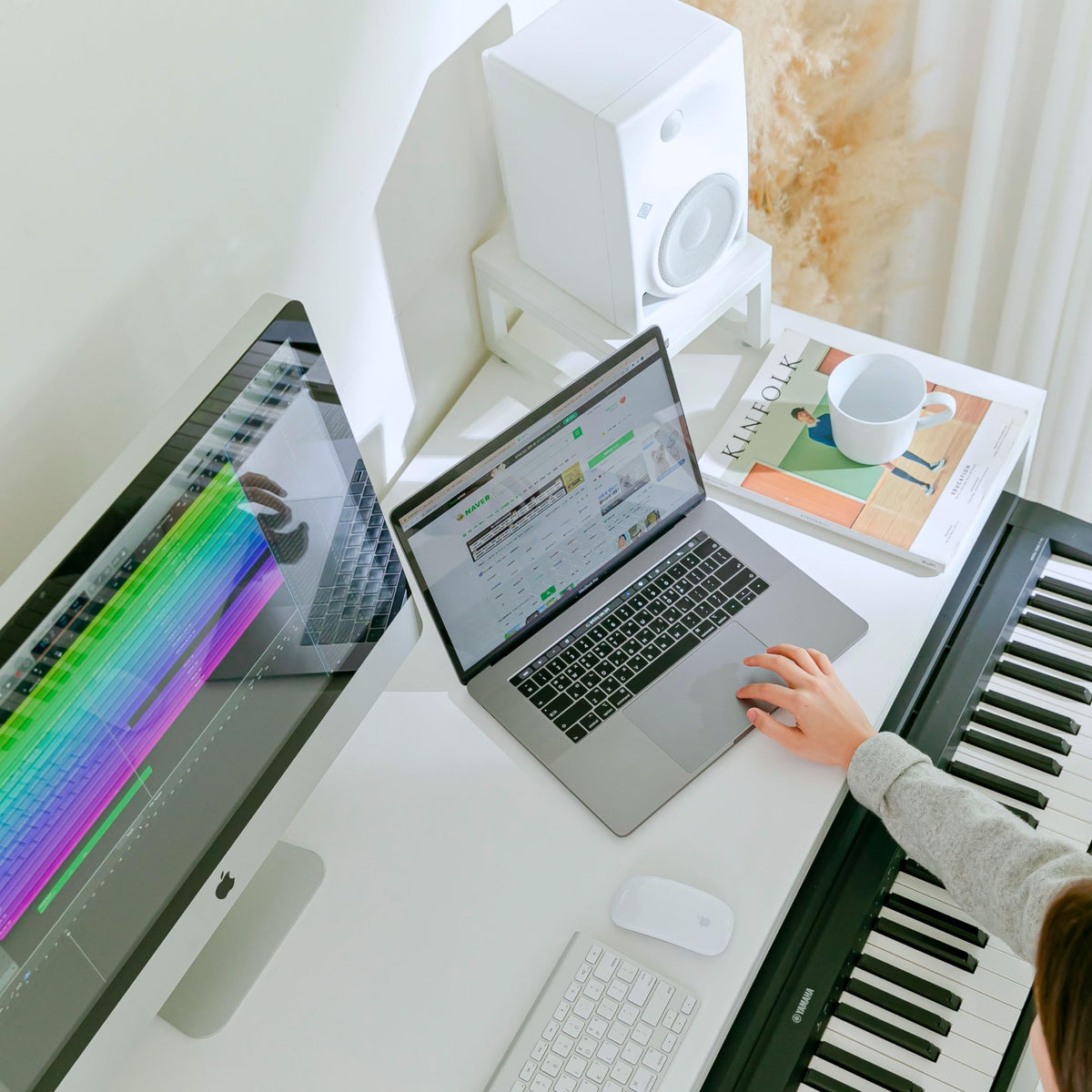 LYYL Music Studio Desk with Keyboard Tray, for Full 88 Keys and 61 Keys (Music Producer Desk) (White, 88 Keys (Without Height Adjustment Bracket)