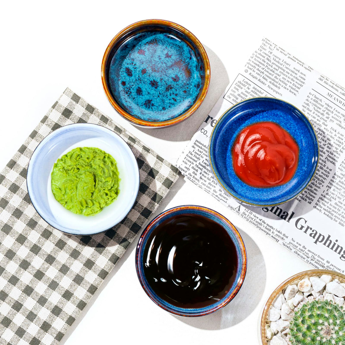 Mosuji 3.35 Inch Ceramic Soy Sauce Dish, Soy Sauce Dipping Bowl, 2.5 oz Capacity, Pack of 4