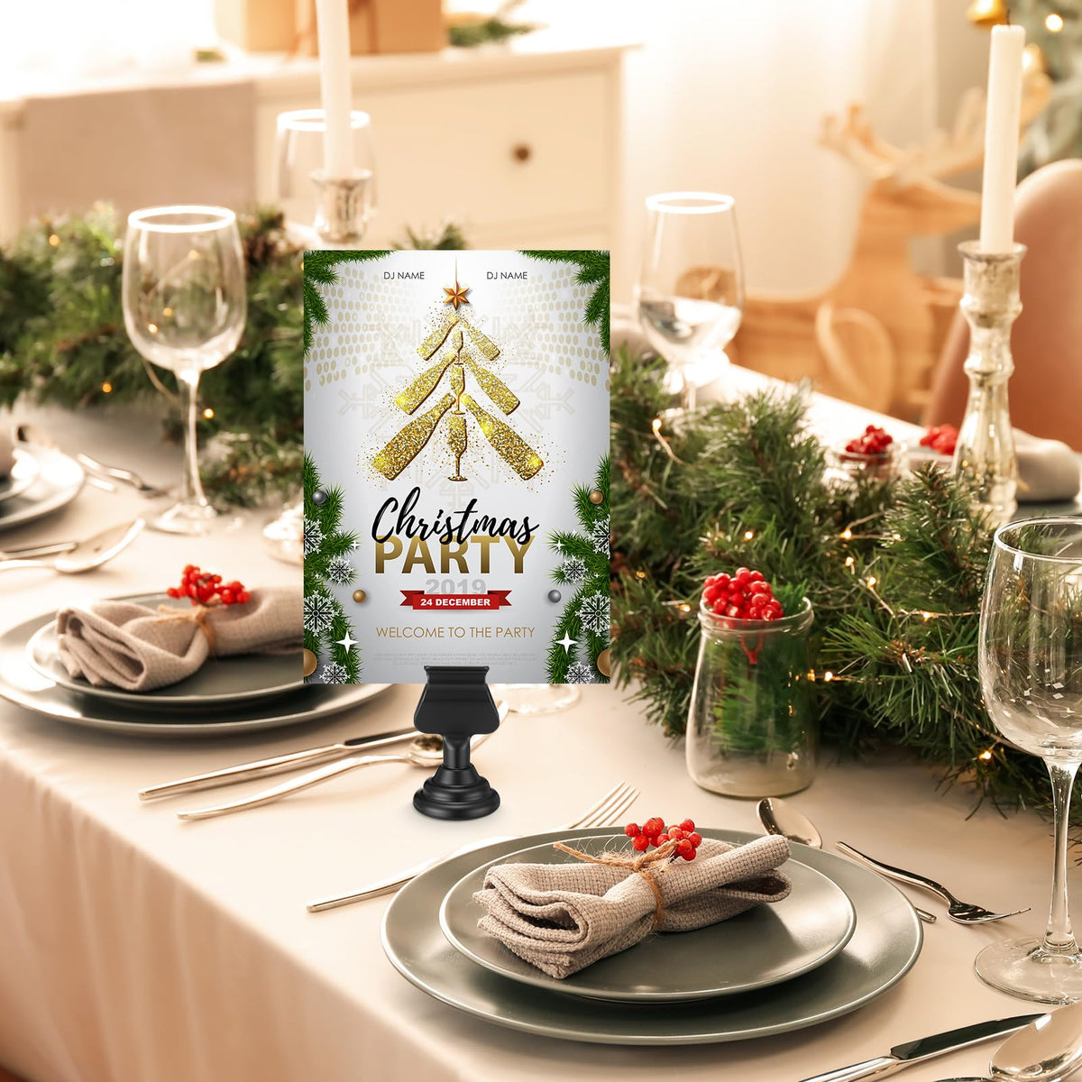 Kathfly 24 Pcs Wedding Table Number Holders 1.7 Inch Metal Black Mini Place Card Holders Bulk Harp-clip Table Sign Stands Card Holder Display Picture Memo Notes Menu for Restaurants Birthday Decor